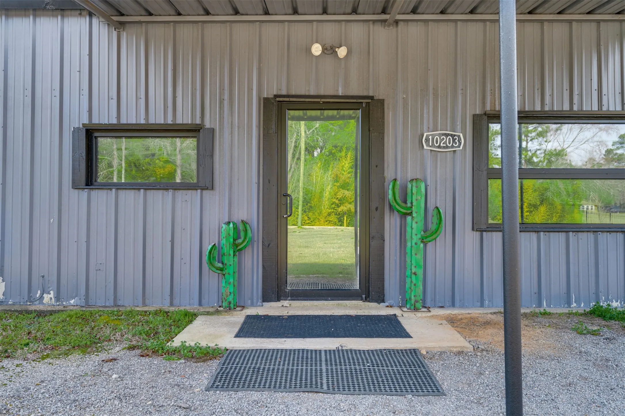 Office For Rent in Smith County , 10203 County Road 135, Flint, Texas 75762, 0, 0, Garage spaces, 0 Sqft, built in 2007, mls#21367785, Real Estate Agent in Flint, Homes For Rent in Smith county, Homes For Rent in Flint, Realtor in Flint Texas, Real Estate Brokerage Independent Realty Texas, Luminita Cordes Realtor