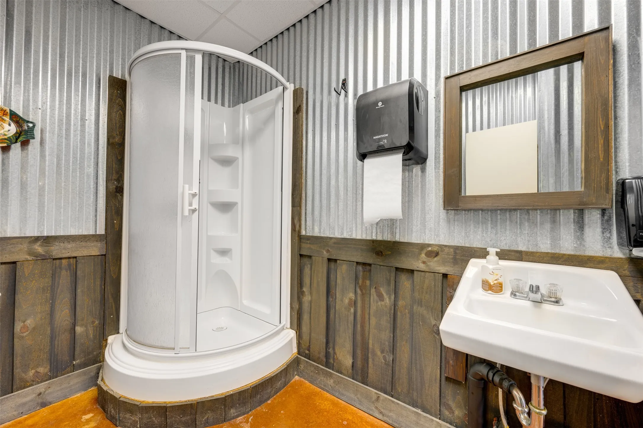 Office For Rent in Smith County , 10203 County Road 135, Flint, Texas 75762, 0, 0, Garage spaces, 0 Sqft, built in 2007, mls#21367785, Real Estate Agent in Flint, Homes For Rent in Smith county, Homes For Rent in Flint, Realtor in Flint Texas, Real Estate Brokerage Independent Realty Texas, Luminita Cordes Realtor