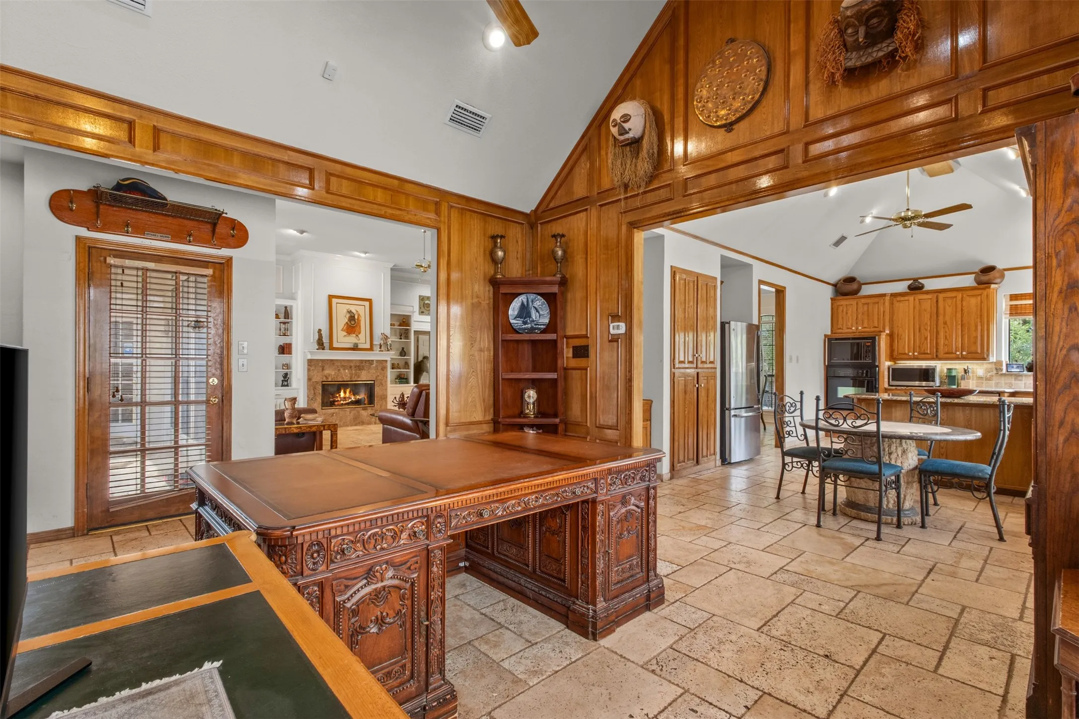 Single Family Residence For Sale in Collin County , 2616 Tulip Drive, Richardson, Texas 75082, 4 Bedroom, 3 Bathroom, 2 Garage spaces, 2,638 Sqft, built in 1989, mls#21361965, Real Estate Agent in Richardson, Homes For Sale in Collin county, Homes For Sale in Richardson, Realtor in Richardson Texas, Real Estate Brokerage Independent Realty Texas, Luminita Cordes Realtor