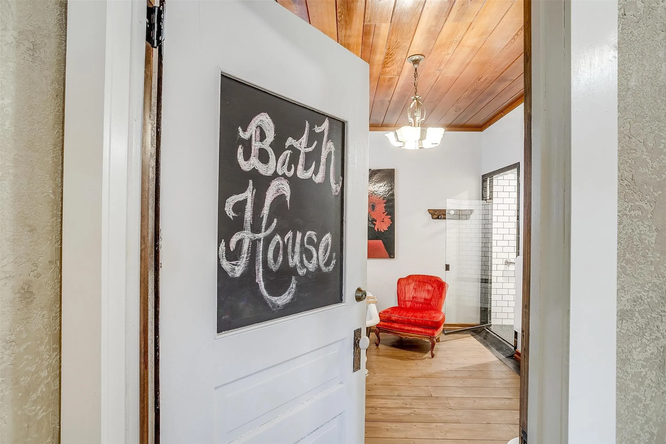 Single Family Residence For Sale in Erath County , 1092 W Tarleton Street, Stephenville, Texas 76401, 4 Bedroom, 5 Bathroom, Garage spaces, 2,400 Sqft, built in 1895, mls#21343663, Real Estate Agent in Stephenville, Homes For Sale in Erath county, Homes For Sale in Stephenville, Realtor in Stephenville Texas, Real Estate Brokerage Independent Realty Texas, Luminita Cordes Realtor