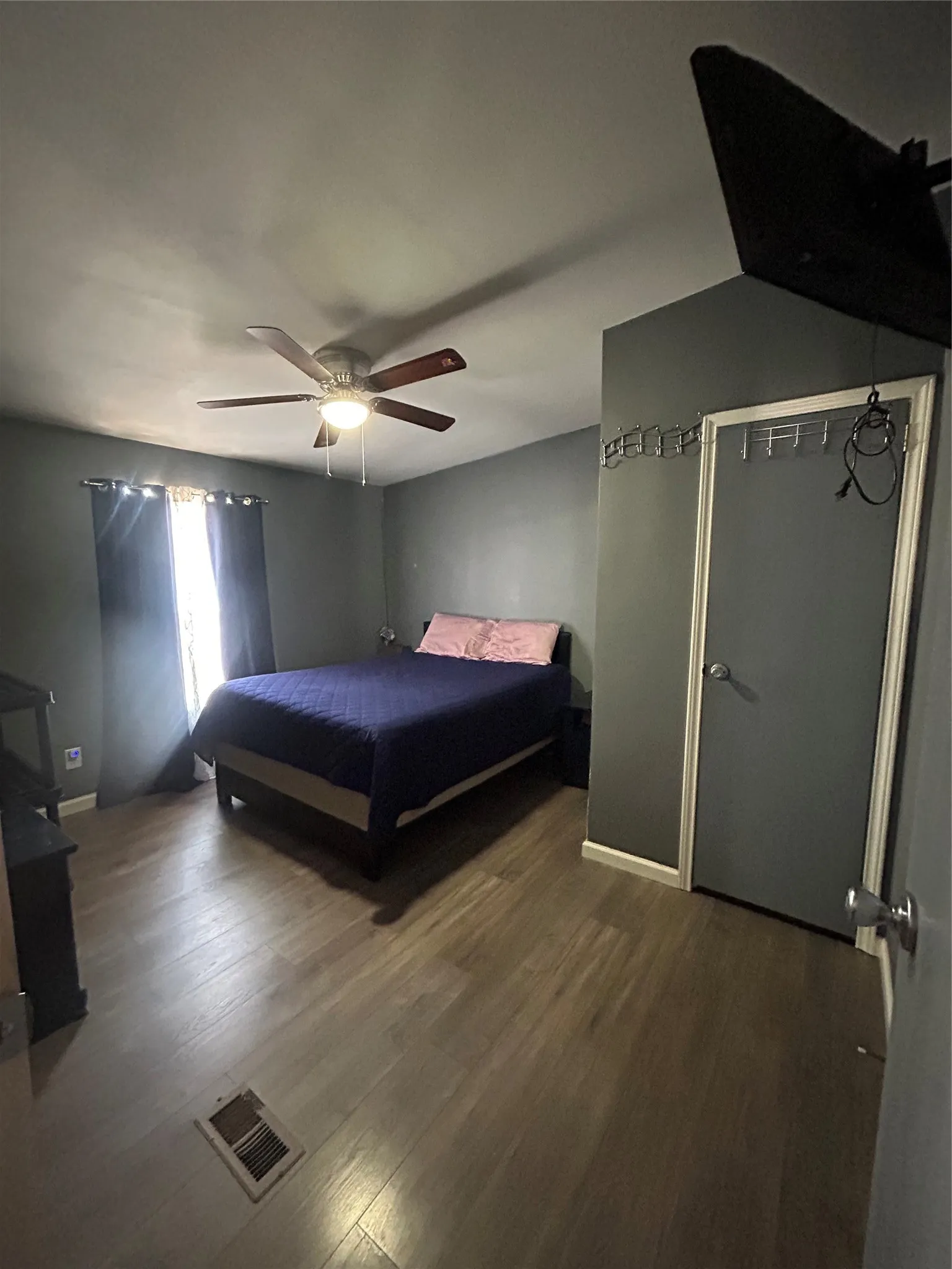 Manufactured Home For Rent in Hood County , 1014 Flamingo Road, Granbury, Texas 76049, 3 Bedroom, 2 Bathroom, Garage spaces, 1,344 Sqft, built in 2004, mls#21367796, Real Estate Agent in Granbury, Homes For Rent in Hood county, Homes For Rent in Granbury, Realtor in Granbury Texas, Real Estate Brokerage Independent Realty Texas, Luminita Cordes Realtor