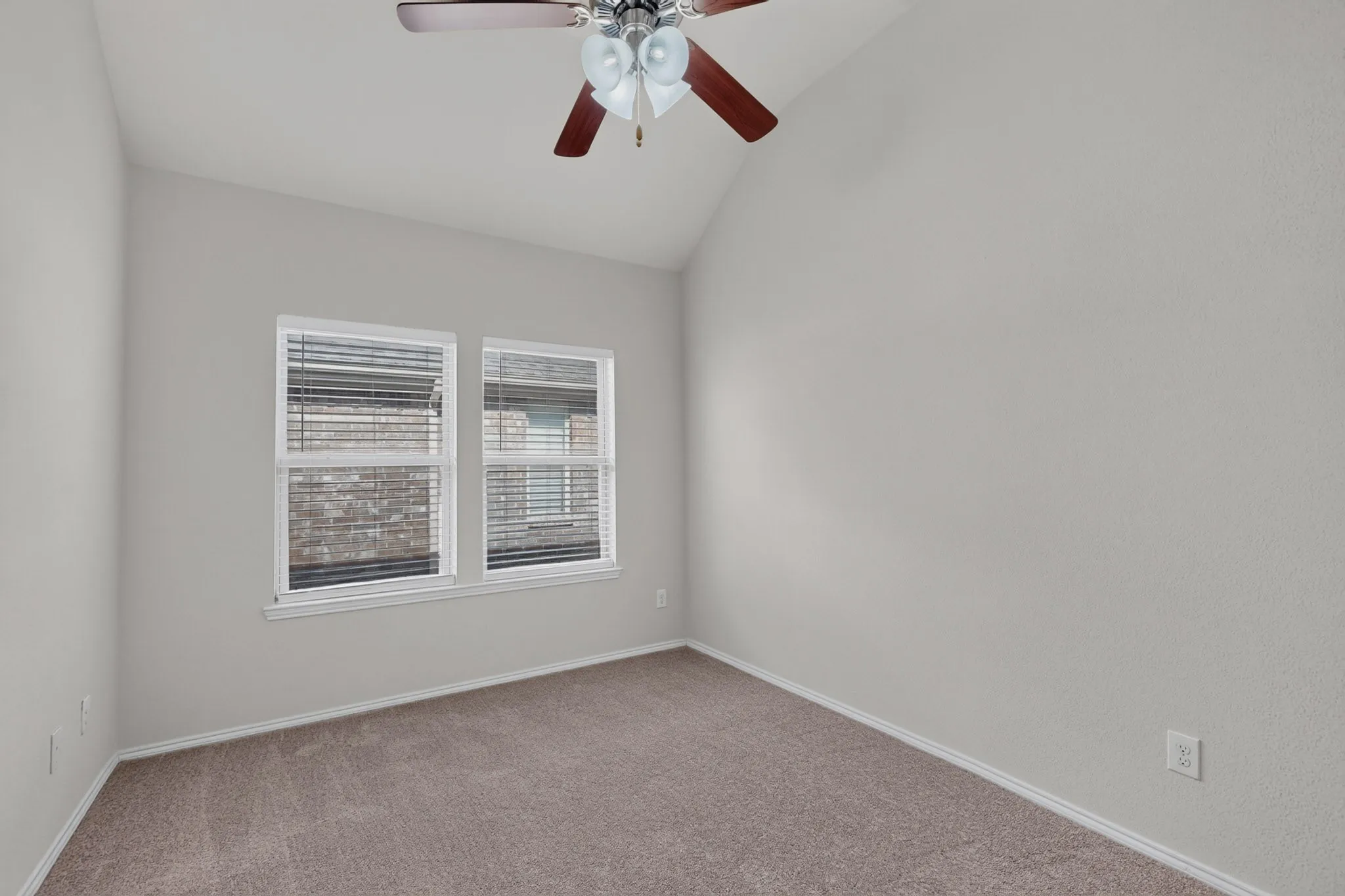 Single Family Residence For Rent in Denton County , 1208 Villa Paloma Boulevard, Little Elm, Texas 75068, 3 Bedroom, 2 Bathroom, 2 Garage spaces, 1,716 Sqft, built in 2012, mls#21367747, Real Estate Agent in Little Elm, Homes For Rent in Denton county, Homes For Rent in Little Elm, Realtor in Little Elm Texas, Real Estate Brokerage Independent Realty Texas, Luminita Cordes Realtor