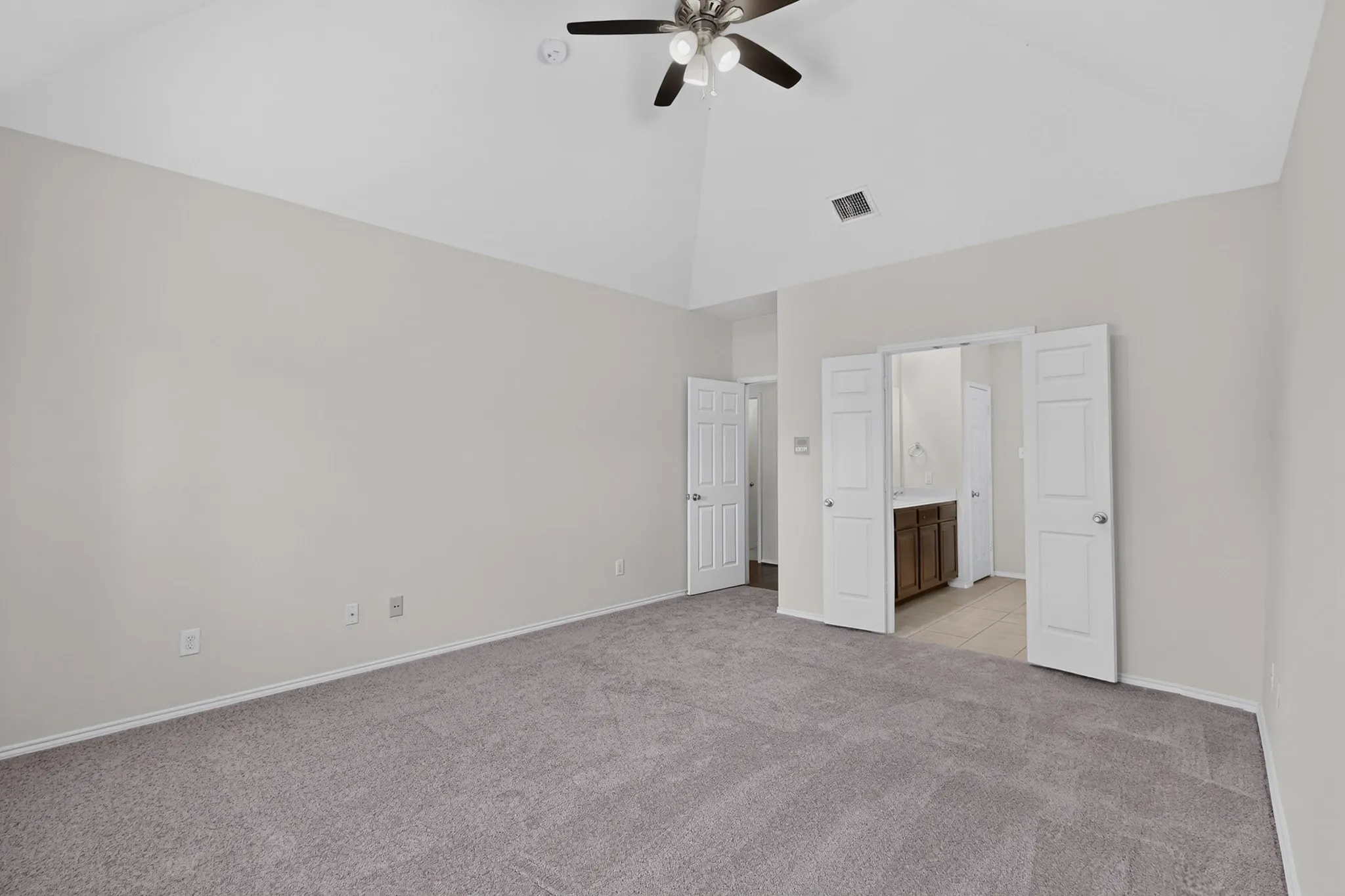 Single Family Residence For Rent in Denton County , 1208 Villa Paloma Boulevard, Little Elm, Texas 75068, 3 Bedroom, 2 Bathroom, 2 Garage spaces, 1,716 Sqft, built in 2012, mls#21367747, Real Estate Agent in Little Elm, Homes For Rent in Denton county, Homes For Rent in Little Elm, Realtor in Little Elm Texas, Real Estate Brokerage Independent Realty Texas, Luminita Cordes Realtor