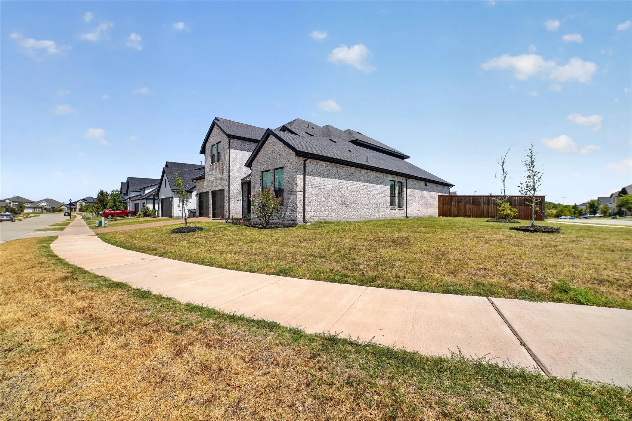 Single Family Residence For Sale in Collin County , 3204 Malcolm Road, Melissa, Texas 75454, 4 Bedroom, 4 Bathroom, 2 Garage spaces, 3,426 Sqft, built in 2023, mls#21364964, Real Estate Agent in Melissa, Homes For Sale in Collin county, Homes For Sale in Melissa, Realtor in Melissa Texas, Real Estate Brokerage Independent Realty Texas, Luminita Cordes Realtor