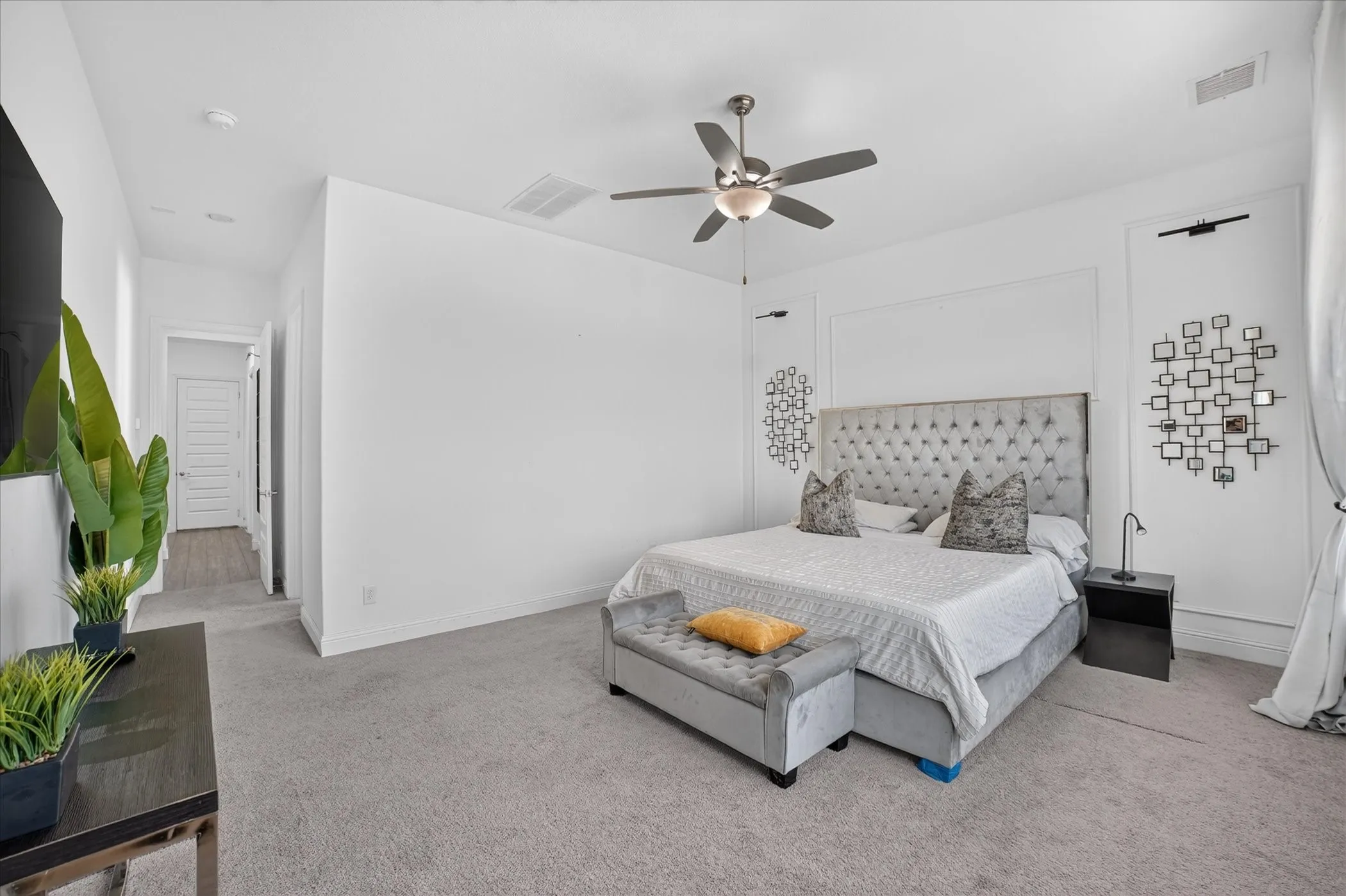 Single Family Residence For Sale in Collin County , 3204 Malcolm Road, Melissa, Texas 75454, 4 Bedroom, 4 Bathroom, 2 Garage spaces, 3,426 Sqft, built in 2023, mls#21364964, Real Estate Agent in Melissa, Homes For Sale in Collin county, Homes For Sale in Melissa, Realtor in Melissa Texas, Real Estate Brokerage Independent Realty Texas, Luminita Cordes Realtor