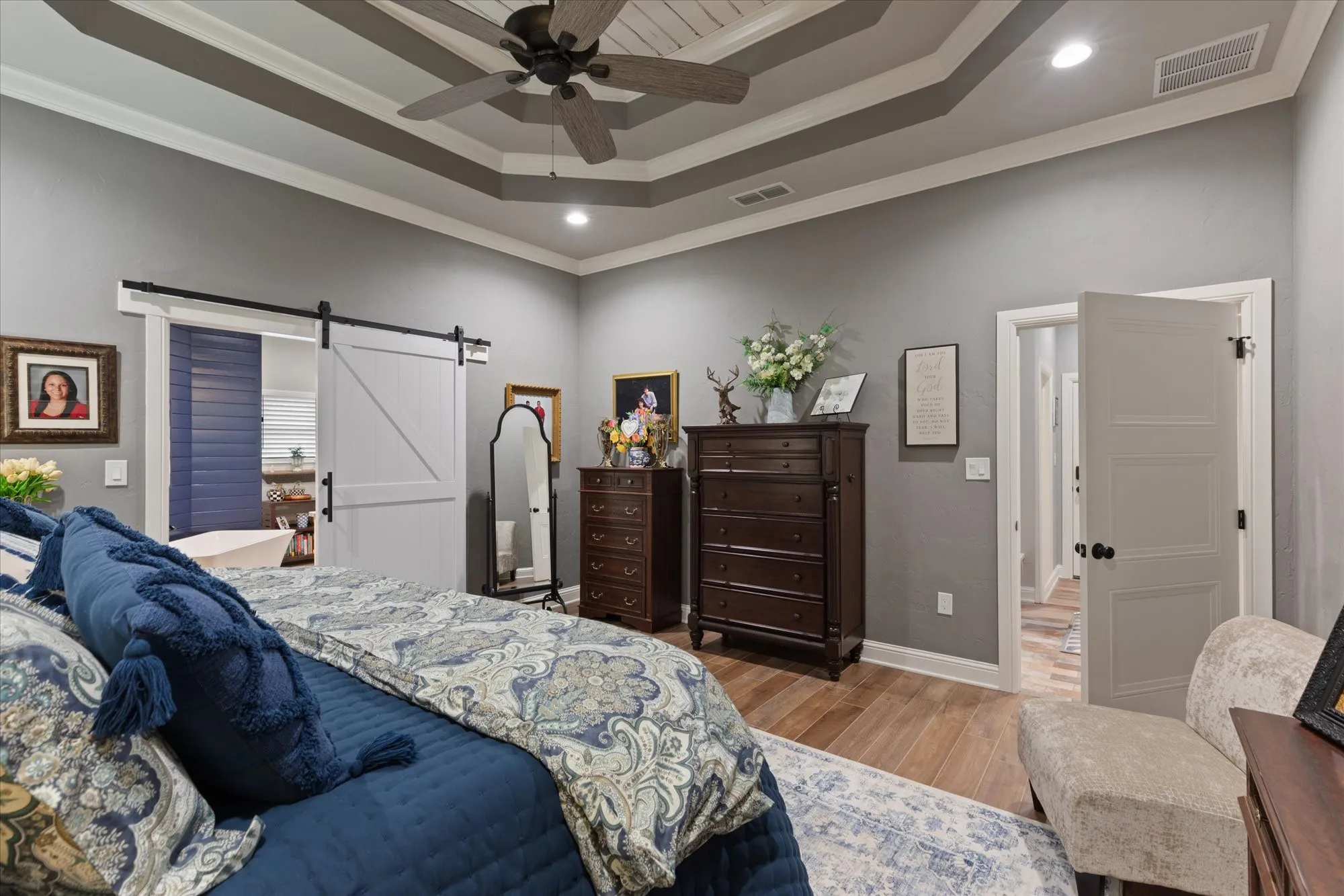 Single Family Residence For Sale in Upshur County , 172 Heather Ln., Diana, Texas 75640, 3 Bedroom, 3 Bathroom, 2 Garage spaces, 3,175 Sqft, built in 2023, mls#21367804, Real Estate Agent in Diana, Homes For Sale in Upshur county, Homes For Sale in Diana, Realtor in Diana Texas, Real Estate Brokerage Independent Realty Texas, Luminita Cordes Realtor