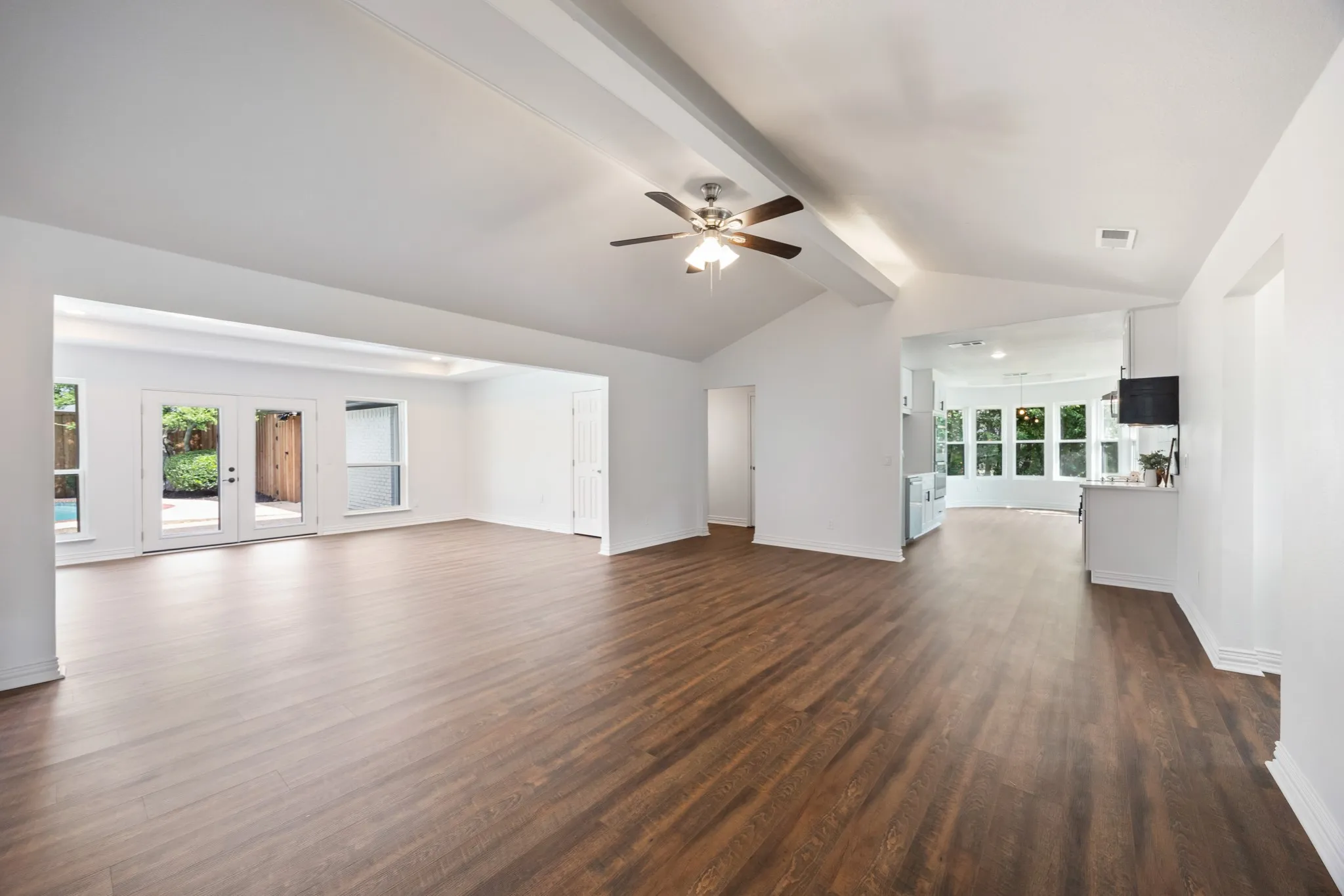 Single Family Residence For Sale in Collin County , 3300 Bandolino Lane, Plano, Texas 75023, 4 Bedroom, 3 Bathroom, 2 Garage spaces, 2,626 Sqft, built in 1976, mls#21362384, Real Estate Agent in Plano, Homes For Sale in Collin county, Homes For Sale in Plano, Realtor in Plano Texas, Real Estate Brokerage Independent Realty Texas, Luminita Cordes Realtor