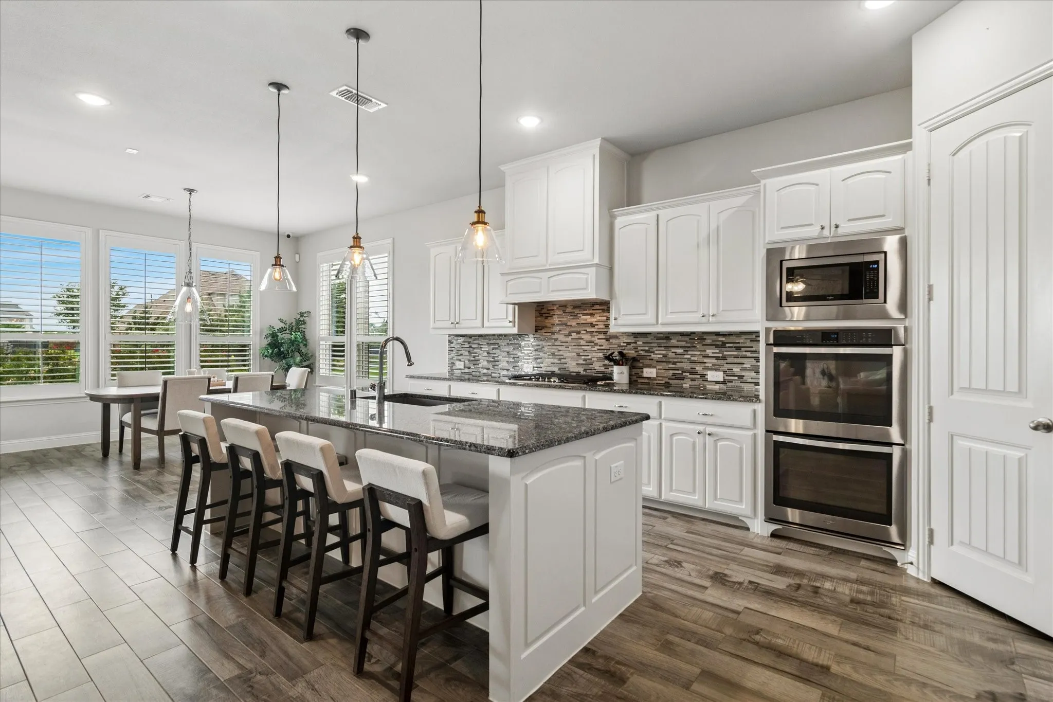 Single Family Residence For Rent in Grayson County , 1113 Indigo Creek Way, Gunter, Texas 75058, 4 Bedroom, 4 Bathroom, 3 Garage spaces, 3,553 Sqft, built in 2016, mls#21367811, Real Estate Agent in Gunter, Homes For Rent in Grayson county, Homes For Rent in Gunter, Realtor in Gunter Texas, Real Estate Brokerage Independent Realty Texas, Luminita Cordes Realtor