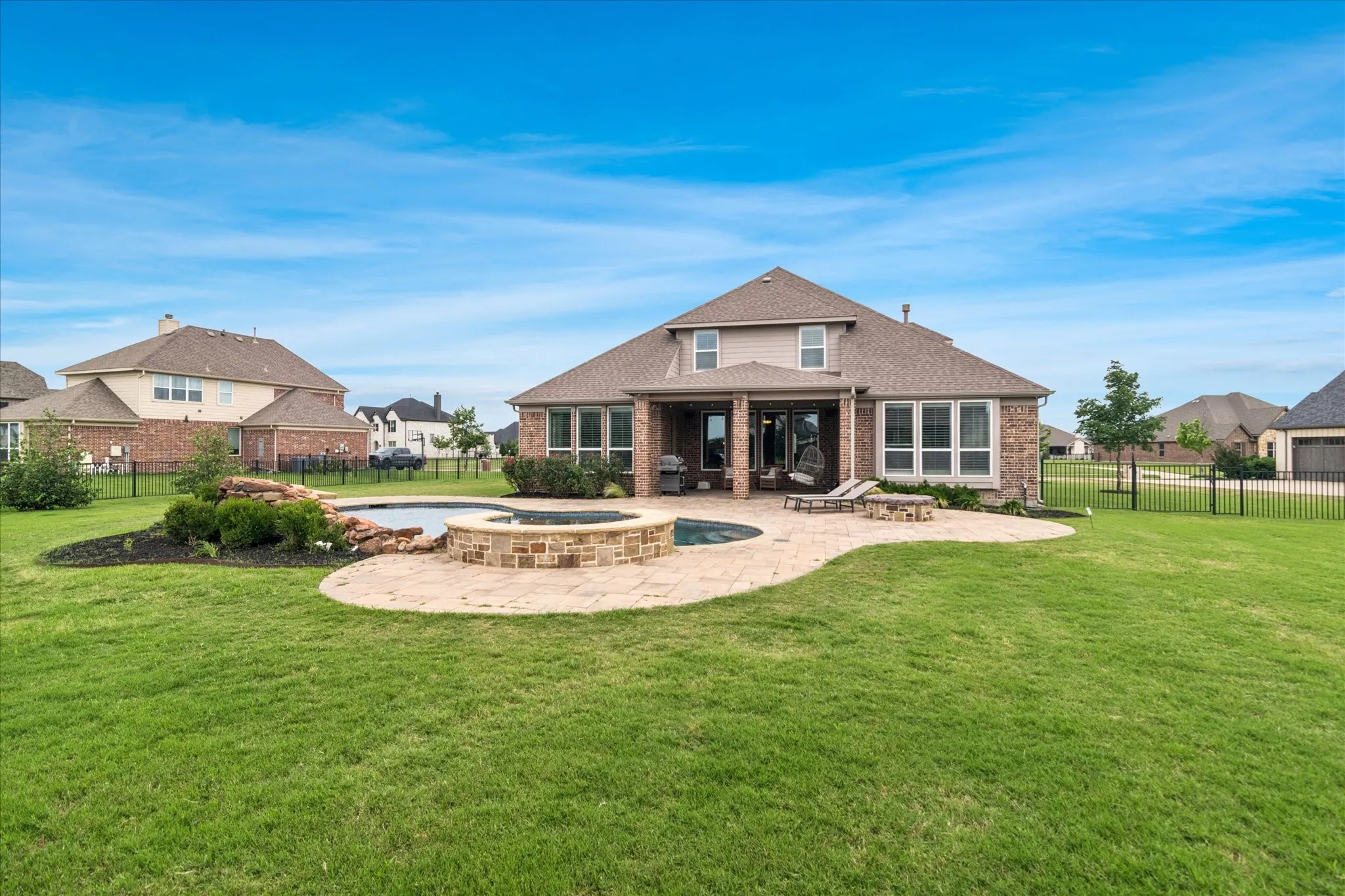 Single Family Residence For Rent in Grayson County , 1113 Indigo Creek Way, Gunter, Texas 75058, 4 Bedroom, 4 Bathroom, 3 Garage spaces, 3,553 Sqft, built in 2016, mls#21367811, Real Estate Agent in Gunter, Homes For Rent in Grayson county, Homes For Rent in Gunter, Realtor in Gunter Texas, Real Estate Brokerage Independent Realty Texas, Luminita Cordes Realtor