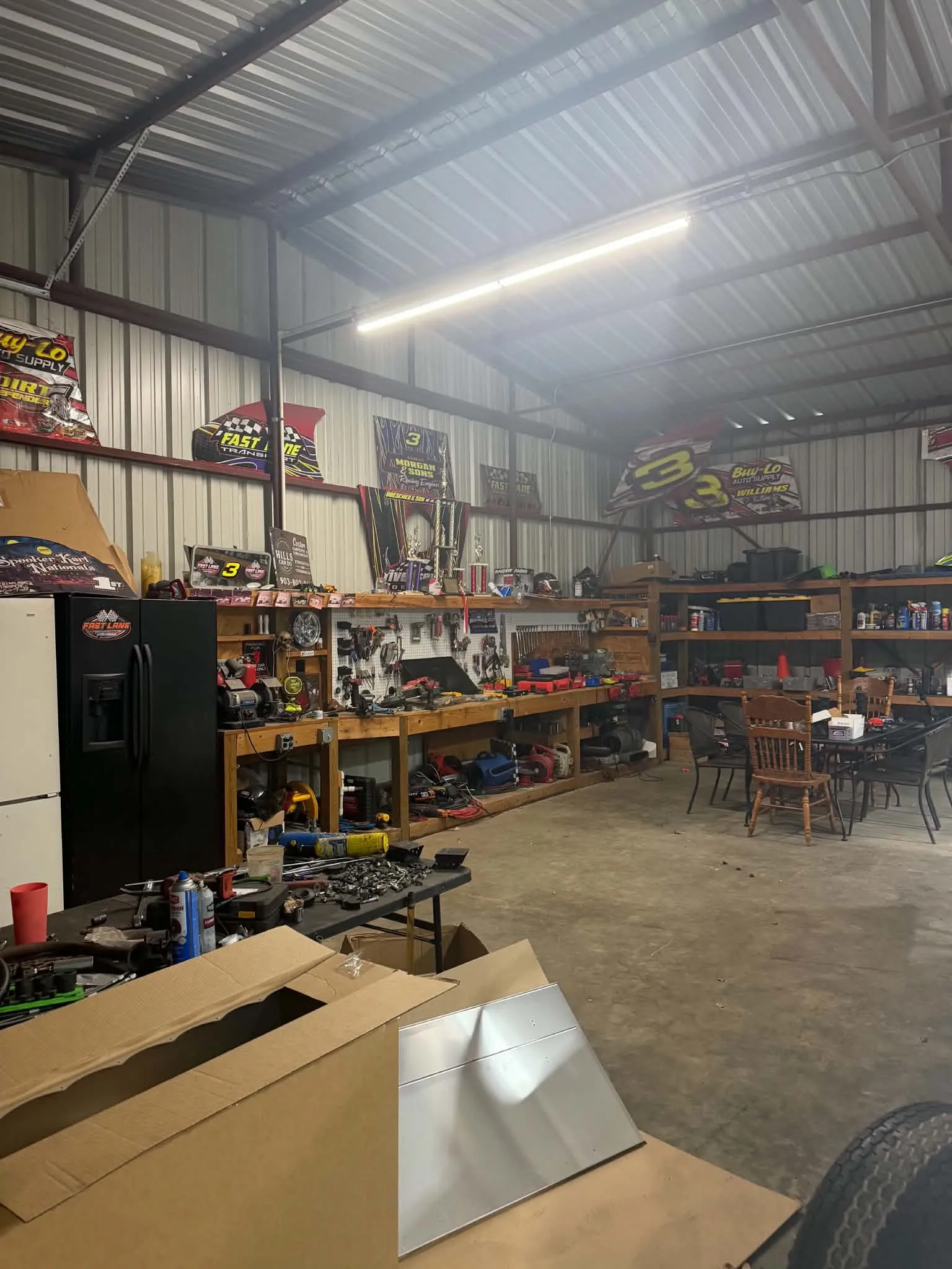 Single Family Residence For Sale in Van Zandt County , 210 Vz County Road 2722, Mabank, Texas 75147, 3 Bedroom, 2 Bathroom, Garage spaces, 1,867 Sqft, built in 1987, mls#21367813, Real Estate Agent in Mabank, Homes For Sale in Van Zandt county, Homes For Sale in Mabank, Realtor in Mabank Texas, Real Estate Brokerage Independent Realty Texas, Luminita Cordes Realtor