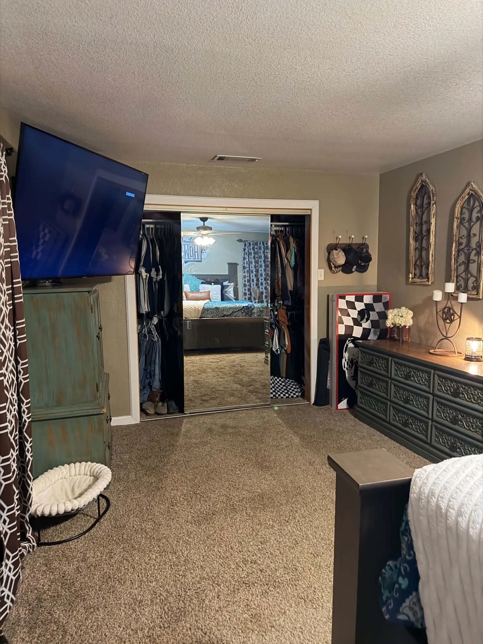 Single Family Residence For Sale in Van Zandt County , 210 Vz County Road 2722, Mabank, Texas 75147, 3 Bedroom, 2 Bathroom, Garage spaces, 1,867 Sqft, built in 1987, mls#21367813, Real Estate Agent in Mabank, Homes For Sale in Van Zandt county, Homes For Sale in Mabank, Realtor in Mabank Texas, Real Estate Brokerage Independent Realty Texas, Luminita Cordes Realtor