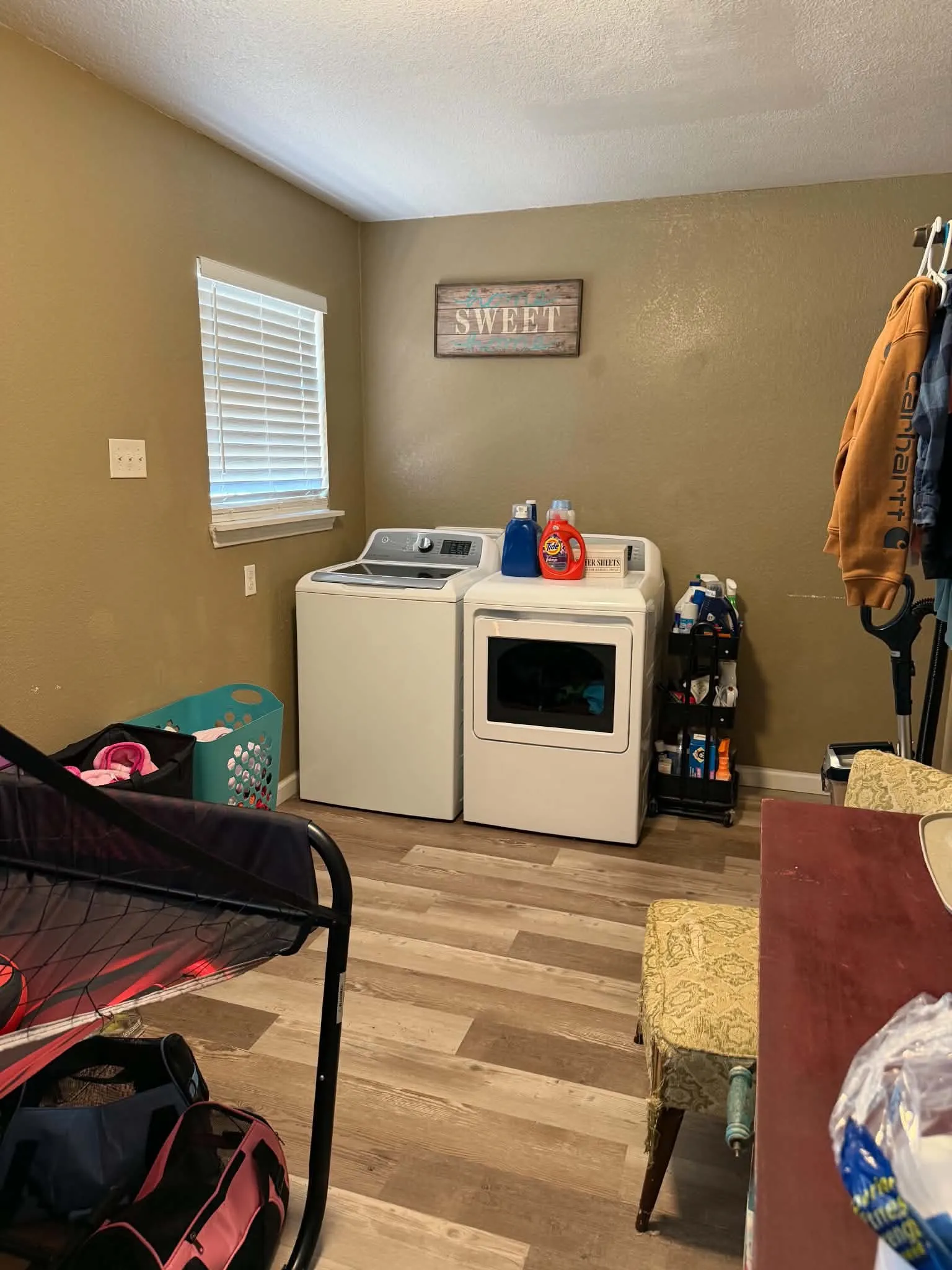 Single Family Residence For Sale in Van Zandt County , 210 Vz County Road 2722, Mabank, Texas 75147, 3 Bedroom, 2 Bathroom, Garage spaces, 1,867 Sqft, built in 1987, mls#21367813, Real Estate Agent in Mabank, Homes For Sale in Van Zandt county, Homes For Sale in Mabank, Realtor in Mabank Texas, Real Estate Brokerage Independent Realty Texas, Luminita Cordes Realtor
