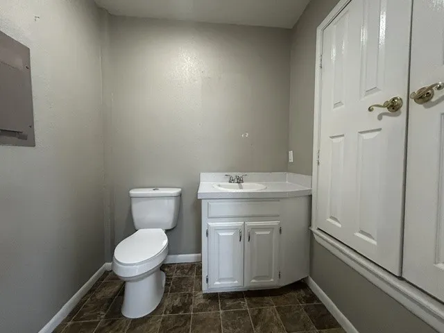Office For Rent in Hopkins County , 440 S Hillcrest Drive, Sulphur Springs, Texas 75482, 0, 0, Garage spaces, 0 Sqft, built in 1987, mls#21367718, Real Estate Agent in Sulphur Springs, Homes For Rent in Hopkins county, Homes For Rent in Sulphur Springs, Realtor in Sulphur Springs Texas, Real Estate Brokerage Independent Realty Texas, Luminita Cordes Realtor