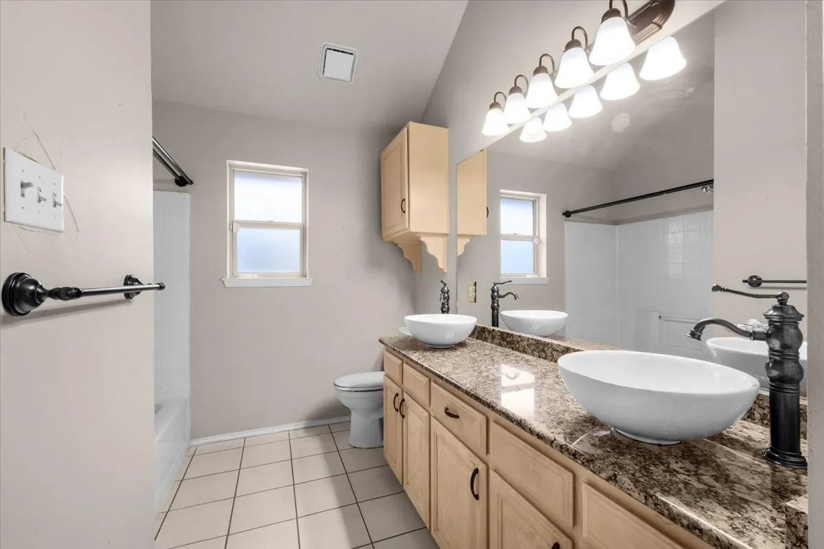 Single Family Residence For Sale in Tarrant County , 5748 Caracas Drive, North Richland Hills, Texas 76180, 3 Bedroom, 2 Bathroom, 2 Garage spaces, 1,787 Sqft, built in 1992, mls#21367833, Real Estate Agent in North Richland Hills, Homes For Sale in Tarrant county, Homes For Sale in North Richland Hills, Realtor in North Richland Hills Texas, Real Estate Brokerage Independent Realty Texas, Luminita Cordes Realtor
