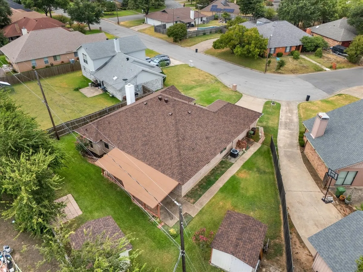 Single Family Residence For Sale in Tarrant County , 5748 Caracas Drive, North Richland Hills, Texas 76180, 3 Bedroom, 2 Bathroom, 2 Garage spaces, 1,787 Sqft, built in 1992, mls#21367833, Real Estate Agent in North Richland Hills, Homes For Sale in Tarrant county, Homes For Sale in North Richland Hills, Realtor in North Richland Hills Texas, Real Estate Brokerage Independent Realty Texas, Luminita Cordes Realtor