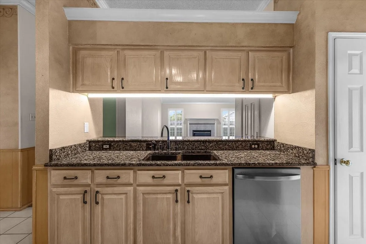 Single Family Residence For Sale in Tarrant County , 5748 Caracas Drive, North Richland Hills, Texas 76180, 3 Bedroom, 2 Bathroom, 2 Garage spaces, 1,787 Sqft, built in 1992, mls#21367833, Real Estate Agent in North Richland Hills, Homes For Sale in Tarrant county, Homes For Sale in North Richland Hills, Realtor in North Richland Hills Texas, Real Estate Brokerage Independent Realty Texas, Luminita Cordes Realtor