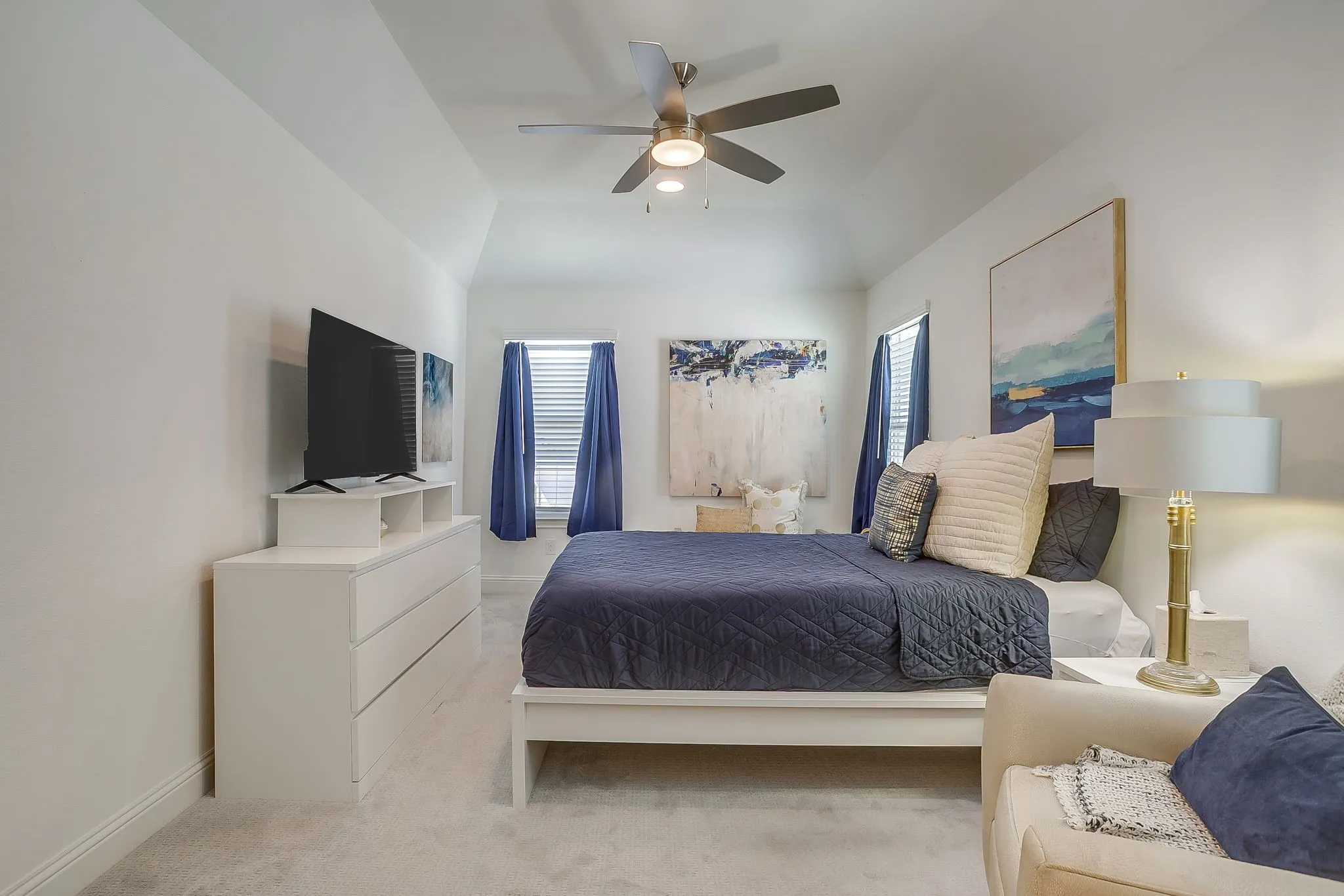 Townhouse For Sale in Tarrant County , 3461 Vista Highlands Lane, Fort Worth, Texas 76135, 3 Bedroom, 4 Bathroom, 2 Garage spaces, 1,697 Sqft, built in 2022, mls#21367841, Real Estate Agent in Fort Worth, Homes For Sale in Tarrant county, Homes For Sale in Fort Worth, Realtor in Fort Worth Texas, Real Estate Brokerage Independent Realty Texas, Luminita Cordes Realtor