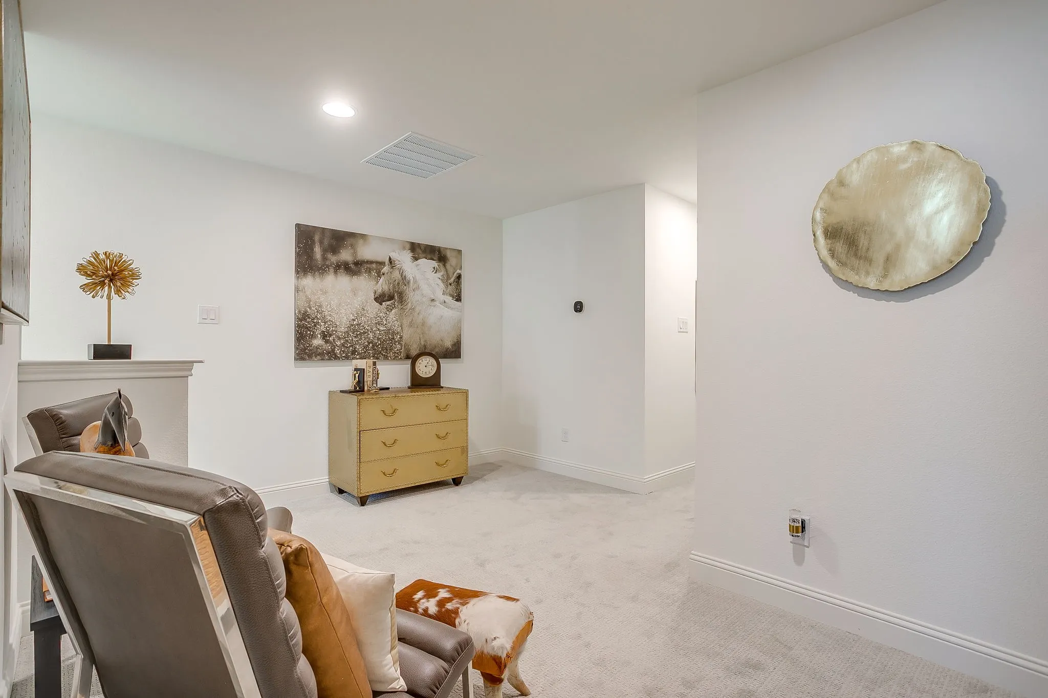 Townhouse For Sale in Tarrant County , 3461 Vista Highlands Lane, Fort Worth, Texas 76135, 3 Bedroom, 4 Bathroom, 2 Garage spaces, 1,697 Sqft, built in 2022, mls#21367841, Real Estate Agent in Fort Worth, Homes For Sale in Tarrant county, Homes For Sale in Fort Worth, Realtor in Fort Worth Texas, Real Estate Brokerage Independent Realty Texas, Luminita Cordes Realtor