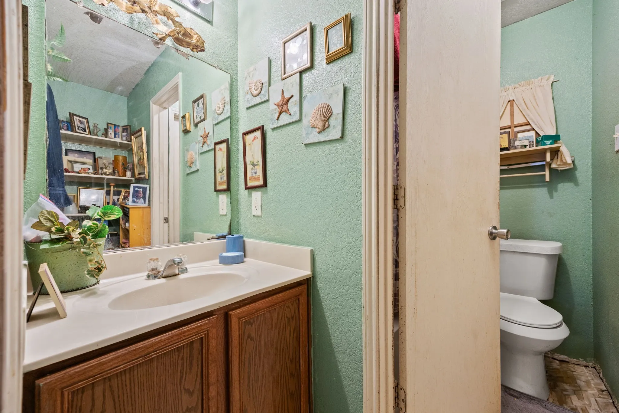 Single Family Residence For Sale in Tarrant County , 1344 Castle Ridge Road, Fort Worth, Texas 76140, 2 Bedroom, 1 Bathroom, 2 Garage spaces, 1,030 Sqft, built in 2006, mls#21367855, Real Estate Agent in Fort Worth, Homes For Sale in Tarrant county, Homes For Sale in Fort Worth, Realtor in Fort Worth Texas, Real Estate Brokerage Independent Realty Texas, Luminita Cordes Realtor