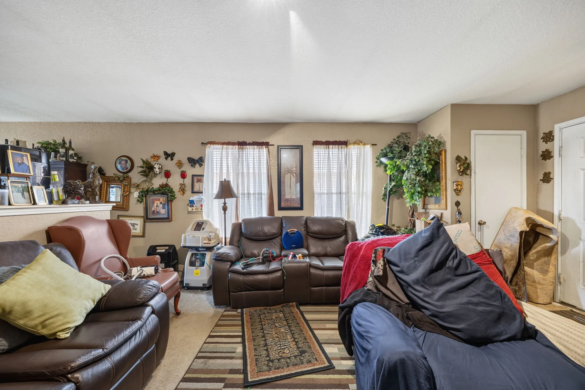 Single Family Residence For Sale in Tarrant County , 1344 Castle Ridge Road, Fort Worth, Texas 76140, 2 Bedroom, 1 Bathroom, 2 Garage spaces, 1,030 Sqft, built in 2006, mls#21367855, Real Estate Agent in Fort Worth, Homes For Sale in Tarrant county, Homes For Sale in Fort Worth, Realtor in Fort Worth Texas, Real Estate Brokerage Independent Realty Texas, Luminita Cordes Realtor