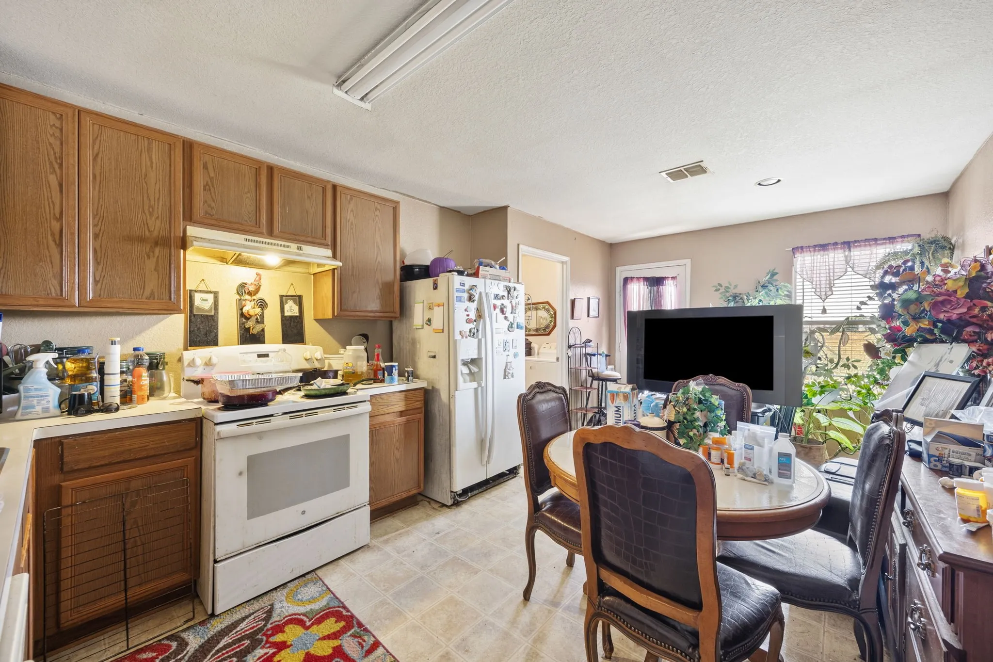 Single Family Residence For Sale in Tarrant County , 1344 Castle Ridge Road, Fort Worth, Texas 76140, 2 Bedroom, 1 Bathroom, 2 Garage spaces, 1,030 Sqft, built in 2006, mls#21367855, Real Estate Agent in Fort Worth, Homes For Sale in Tarrant county, Homes For Sale in Fort Worth, Realtor in Fort Worth Texas, Real Estate Brokerage Independent Realty Texas, Luminita Cordes Realtor