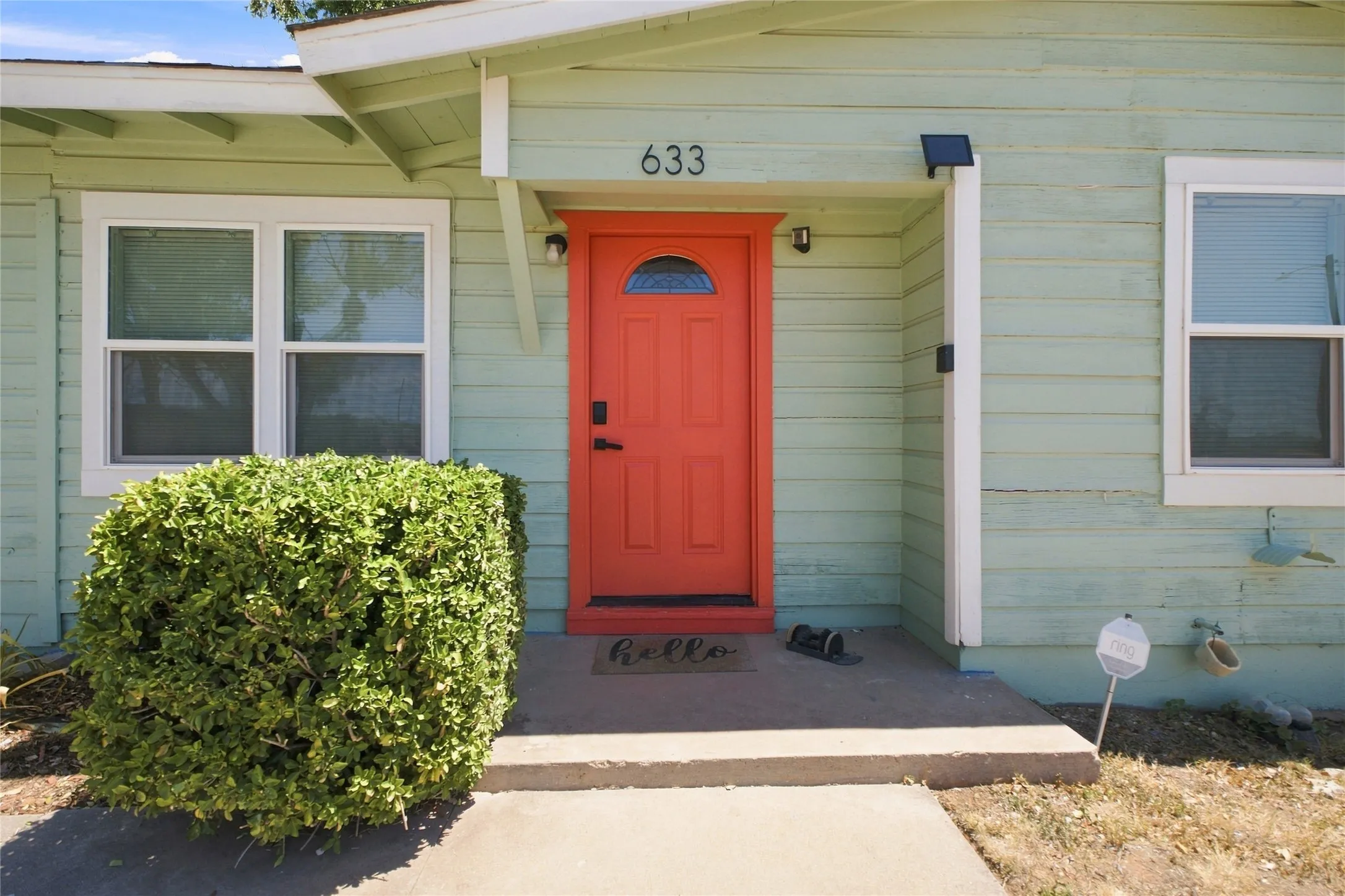 Single Family Residence For Sale in Taylor County , 633 Cockerell Drive, Abilene, Texas 79601, 3 Bedroom, 1 Bathroom, Garage spaces, 1,044 Sqft, built in 1956, mls#21367864, Real Estate Agent in Abilene, Homes For Sale in Taylor county, Homes For Sale in Abilene, Realtor in Abilene Texas, Real Estate Brokerage Independent Realty Texas, Luminita Cordes Realtor