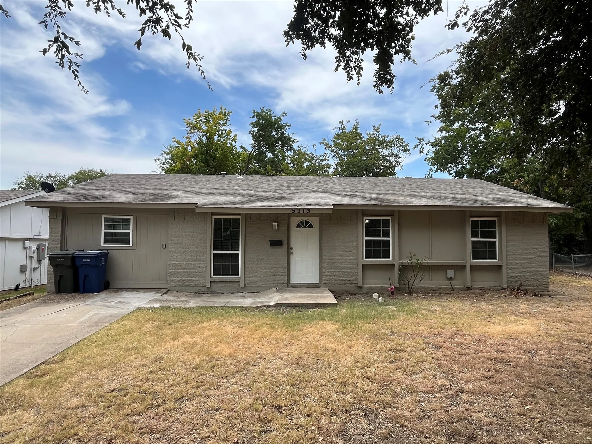 Single Family Residence For Rent in Dallas County , 5313 Preston Trail, Garland, Texas 75043, 4 Bedroom, 2 Bathroom, Garage spaces, 1,568 Sqft, built in 1972, mls#21357693, Real Estate Agent in Garland, Homes For Rent in Dallas county, Homes For Rent in Garland, Realtor in Garland Texas, Real Estate Brokerage Independent Realty Texas, Luminita Cordes Realtor