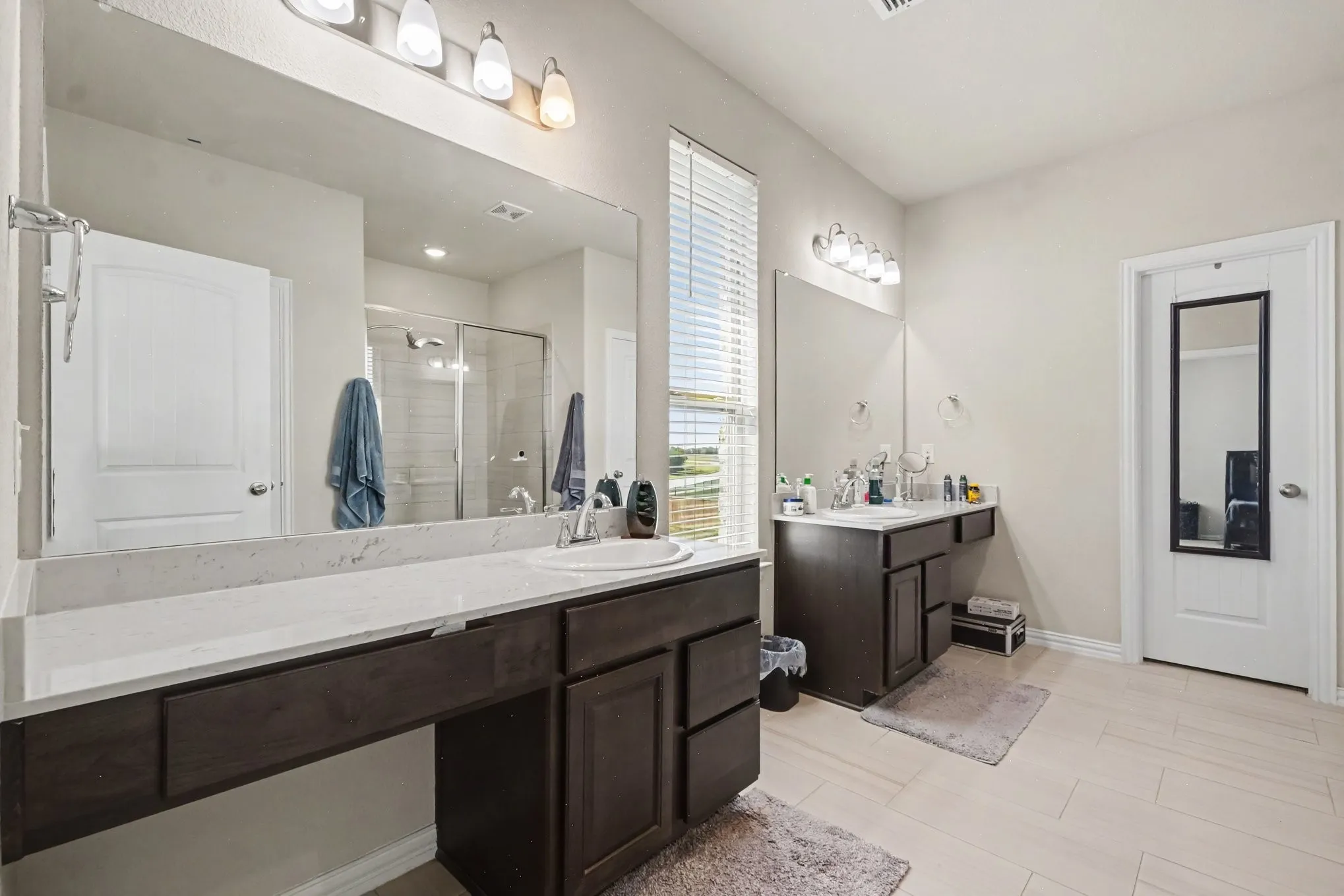 Single Family Residence For Sale in Denton County , 2901 Lakeside Drive, Providence Village, Texas 76227, 6 Bedroom, 5 Bathroom, 3 Garage spaces, 3,947 Sqft, built in 2020, mls#21362012, Real Estate Agent in Providence Village, Homes For Sale in Denton county, Homes For Sale in Providence Village, Realtor in Providence Village Texas, Real Estate Brokerage Independent Realty Texas, Luminita Cordes Realtor