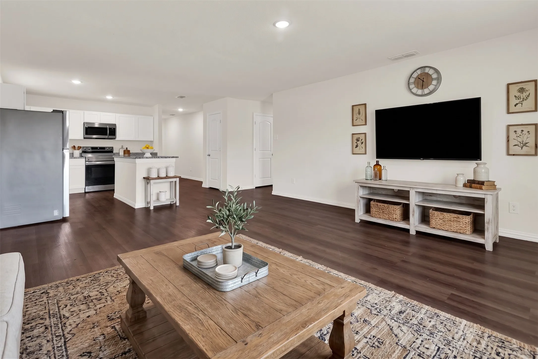 This image has been virtually staged using AI. No physical changes have been made to the property.
