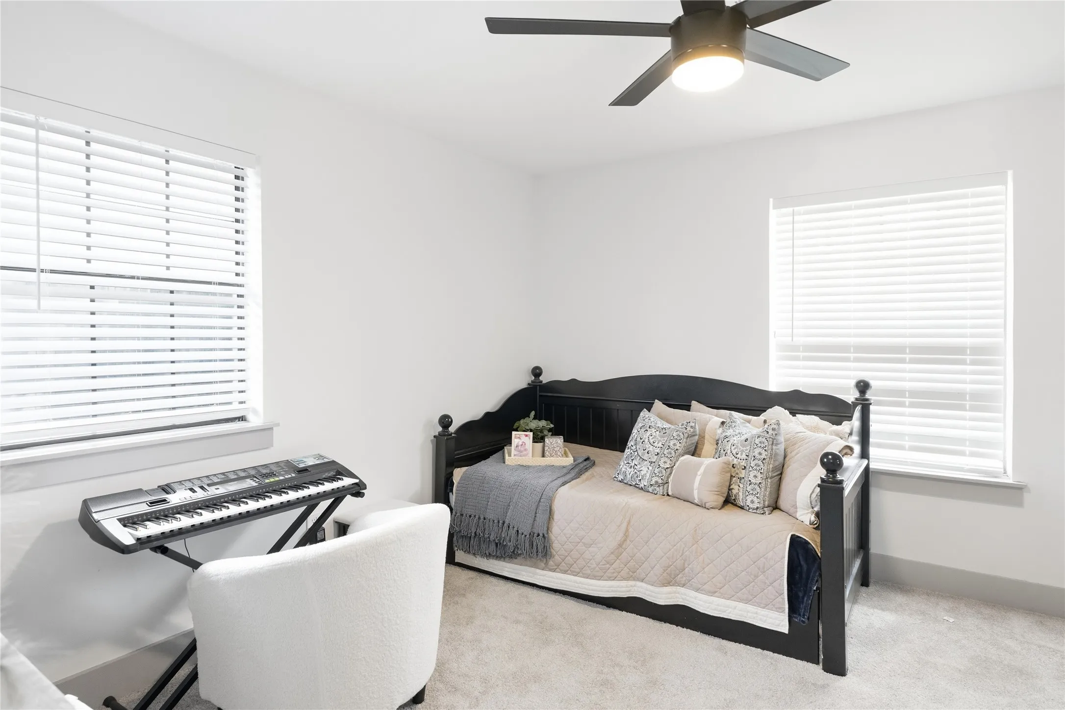 Single Family Residence For Sale in Dallas County , 1509 Parma Court, Irving, Texas 75060, 3 Bedroom, 2 Bathroom, 2 Garage spaces, 1,475 Sqft, built in 1977, mls#21367882, Real Estate Agent in Irving, Homes For Sale in Dallas county, Homes For Sale in Irving, Realtor in Irving Texas, Real Estate Brokerage Independent Realty Texas, Luminita Cordes Realtor