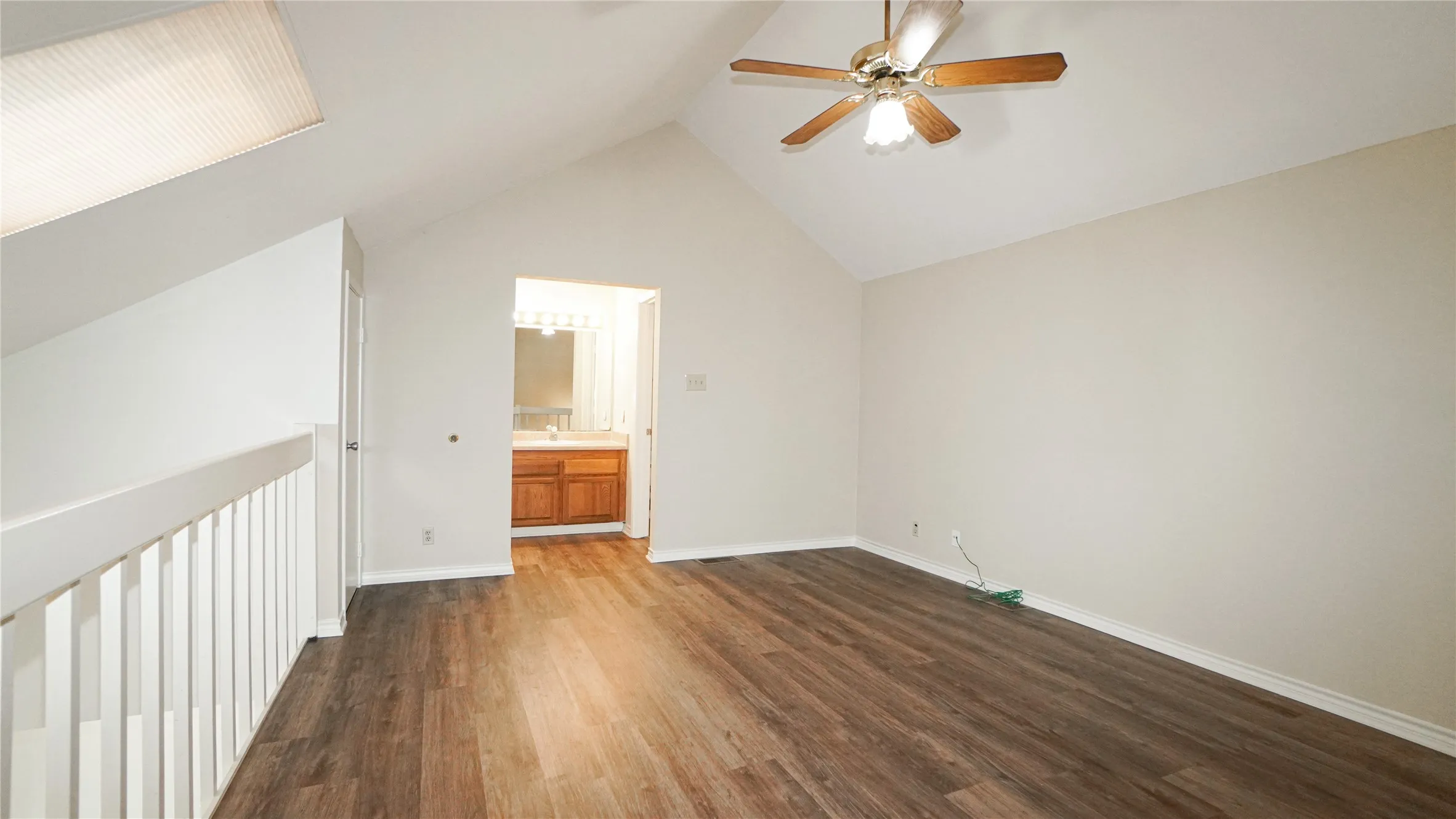 Condominium For Rent in Rockwall County , 1220 Signal Ridge Place, Rockwall, Texas 75032, 2 Bedroom, 2 Bathroom, Garage spaces, 1,148 Sqft, built in 1985, mls#21365278, Real Estate Agent in Rockwall, Homes For Rent in Rockwall county, Homes For Rent in Rockwall, Realtor in Rockwall Texas, Real Estate Brokerage Independent Realty Texas, Luminita Cordes Realtor