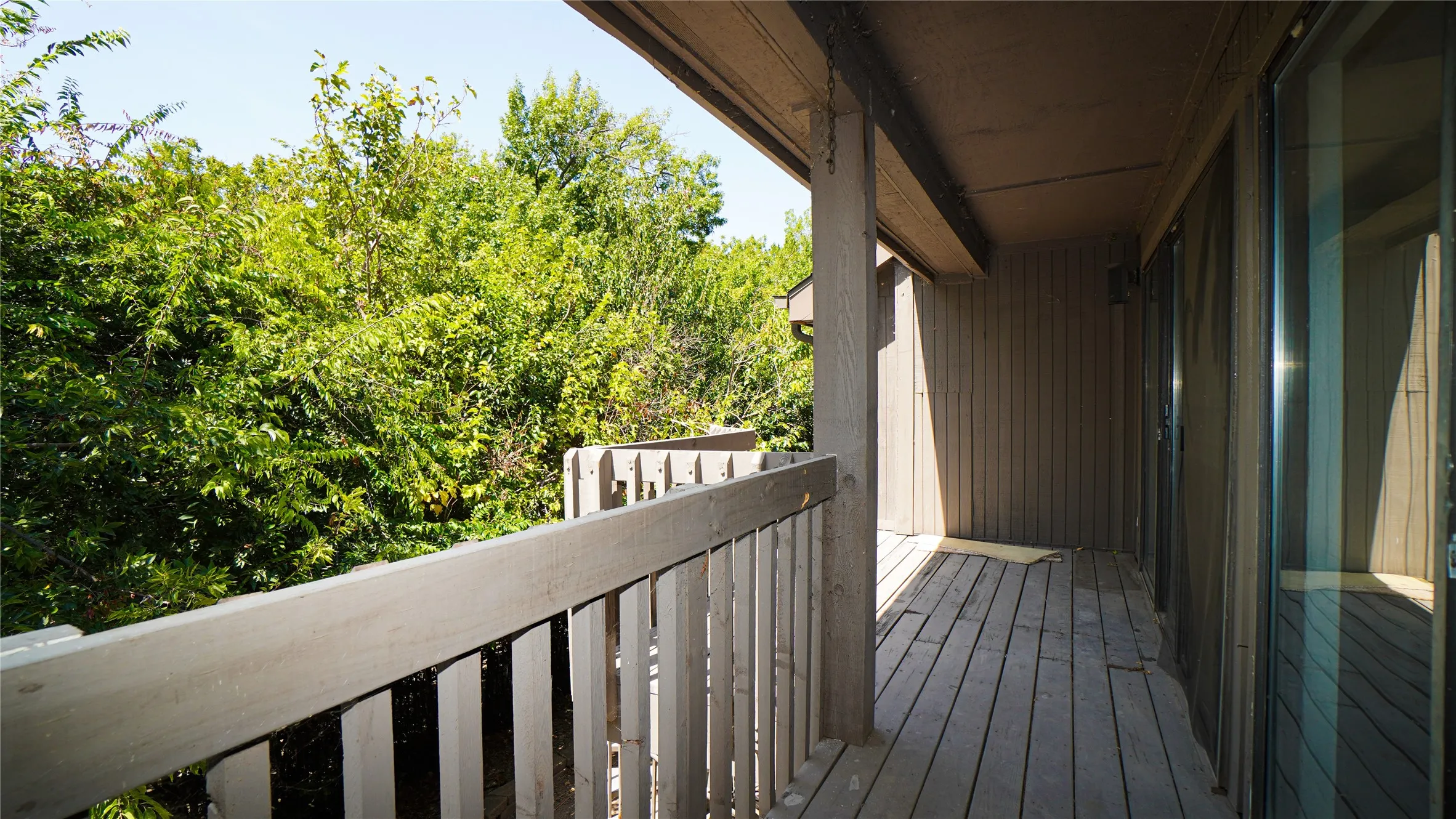Condominium For Rent in Rockwall County , 1220 Signal Ridge Place, Rockwall, Texas 75032, 2 Bedroom, 2 Bathroom, Garage spaces, 1,148 Sqft, built in 1985, mls#21365278, Real Estate Agent in Rockwall, Homes For Rent in Rockwall county, Homes For Rent in Rockwall, Realtor in Rockwall Texas, Real Estate Brokerage Independent Realty Texas, Luminita Cordes Realtor