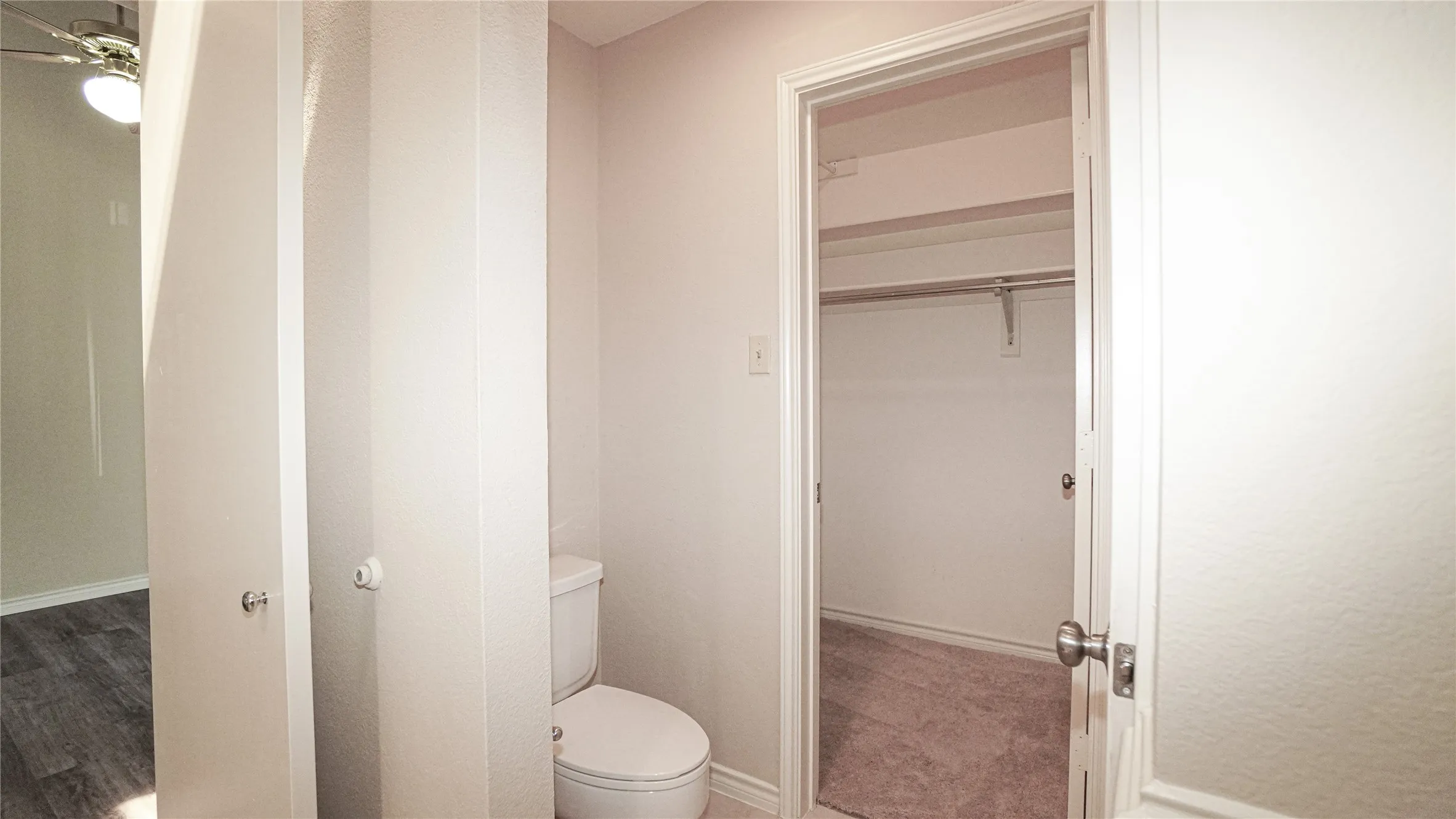Condominium For Rent in Rockwall County , 1220 Signal Ridge Place, Rockwall, Texas 75032, 2 Bedroom, 2 Bathroom, Garage spaces, 1,148 Sqft, built in 1985, mls#21365278, Real Estate Agent in Rockwall, Homes For Rent in Rockwall county, Homes For Rent in Rockwall, Realtor in Rockwall Texas, Real Estate Brokerage Independent Realty Texas, Luminita Cordes Realtor
