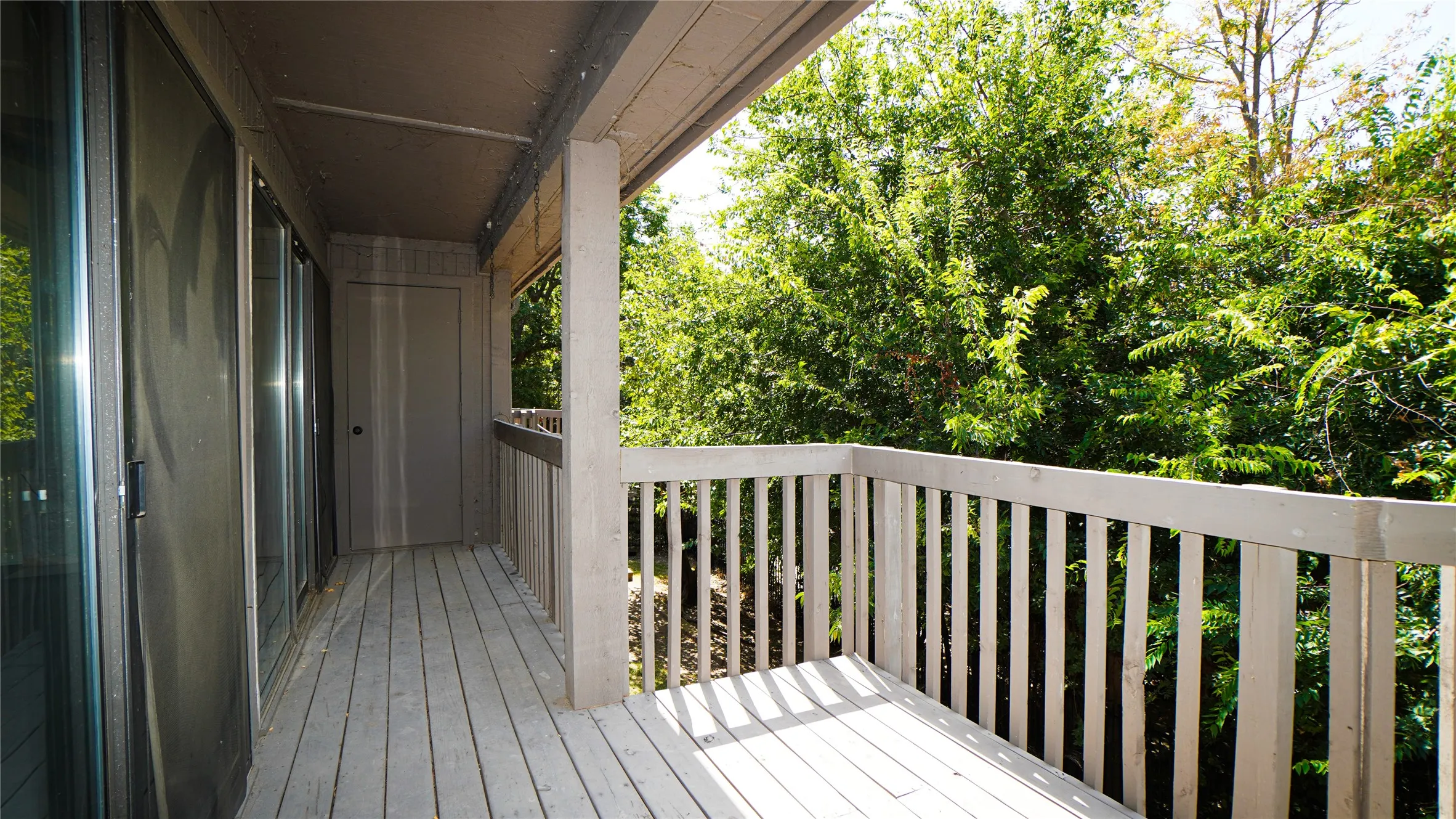 Condominium For Rent in Rockwall County , 1220 Signal Ridge Place, Rockwall, Texas 75032, 2 Bedroom, 2 Bathroom, Garage spaces, 1,148 Sqft, built in 1985, mls#21365278, Real Estate Agent in Rockwall, Homes For Rent in Rockwall county, Homes For Rent in Rockwall, Realtor in Rockwall Texas, Real Estate Brokerage Independent Realty Texas, Luminita Cordes Realtor