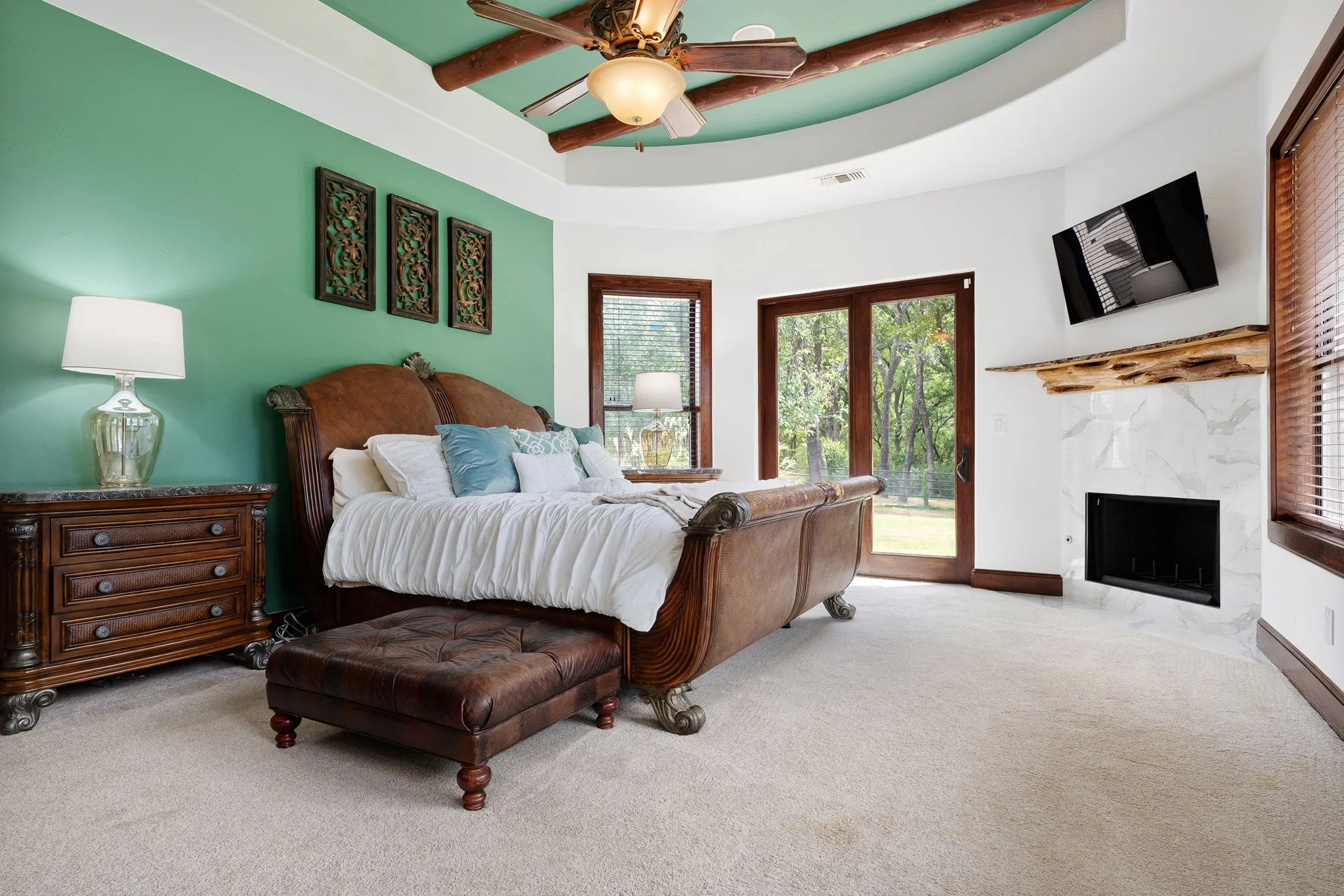 Single Family Residence For Sale in Denton County , 1491 E Hickory Hill Road, Argyle, Texas 76226, 4 Bedroom, 4 Bathroom, 4 Garage spaces, 5,487 Sqft, built in 2007, mls#21365843, Real Estate Agent in Argyle, Homes For Sale in Denton county, Homes For Sale in Argyle, Realtor in Argyle Texas, Real Estate Brokerage Independent Realty Texas, Luminita Cordes Realtor