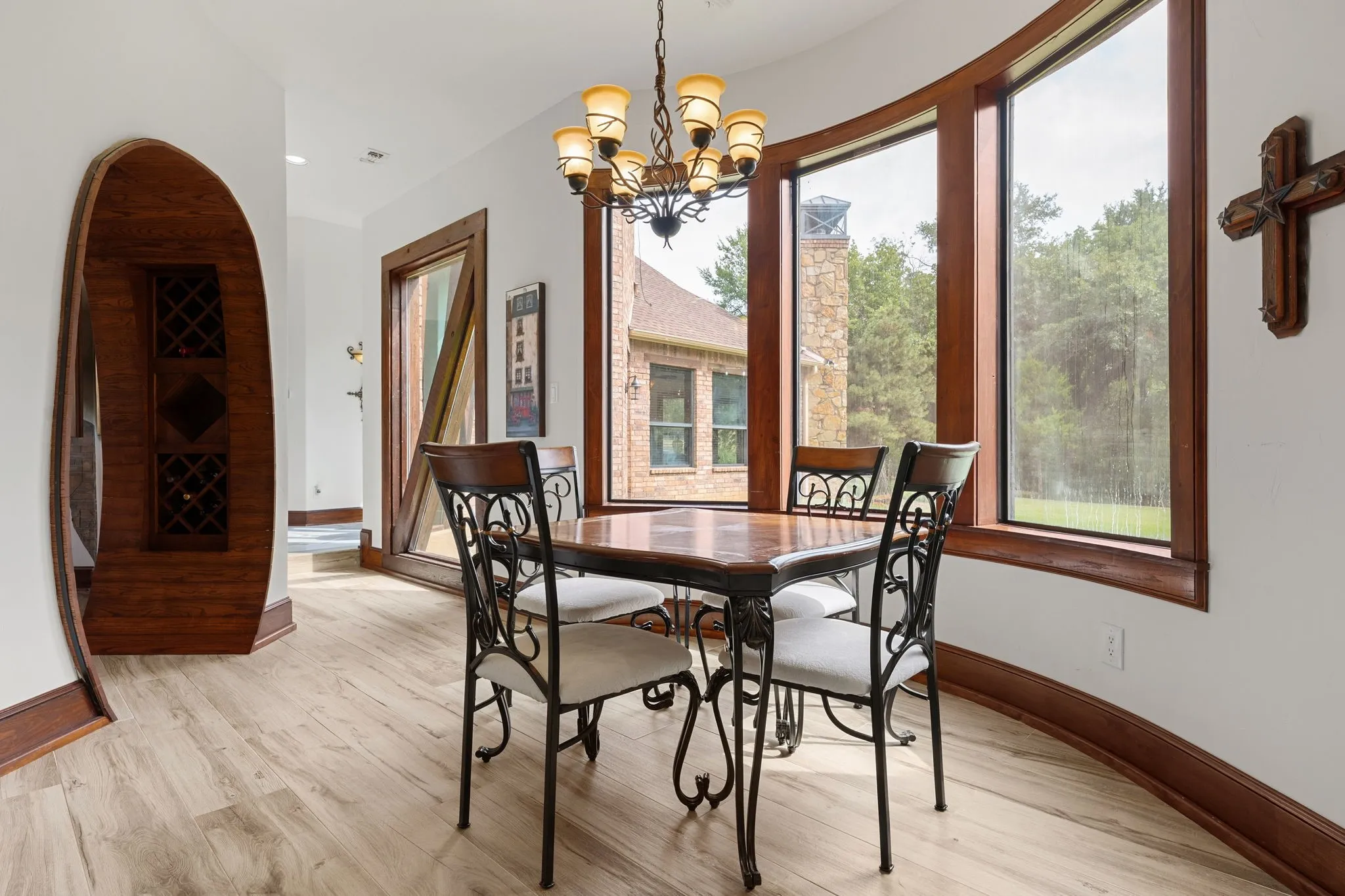 Single Family Residence For Sale in Denton County , 1491 E Hickory Hill Road, Argyle, Texas 76226, 4 Bedroom, 4 Bathroom, 4 Garage spaces, 5,487 Sqft, built in 2007, mls#21365843, Real Estate Agent in Argyle, Homes For Sale in Denton county, Homes For Sale in Argyle, Realtor in Argyle Texas, Real Estate Brokerage Independent Realty Texas, Luminita Cordes Realtor