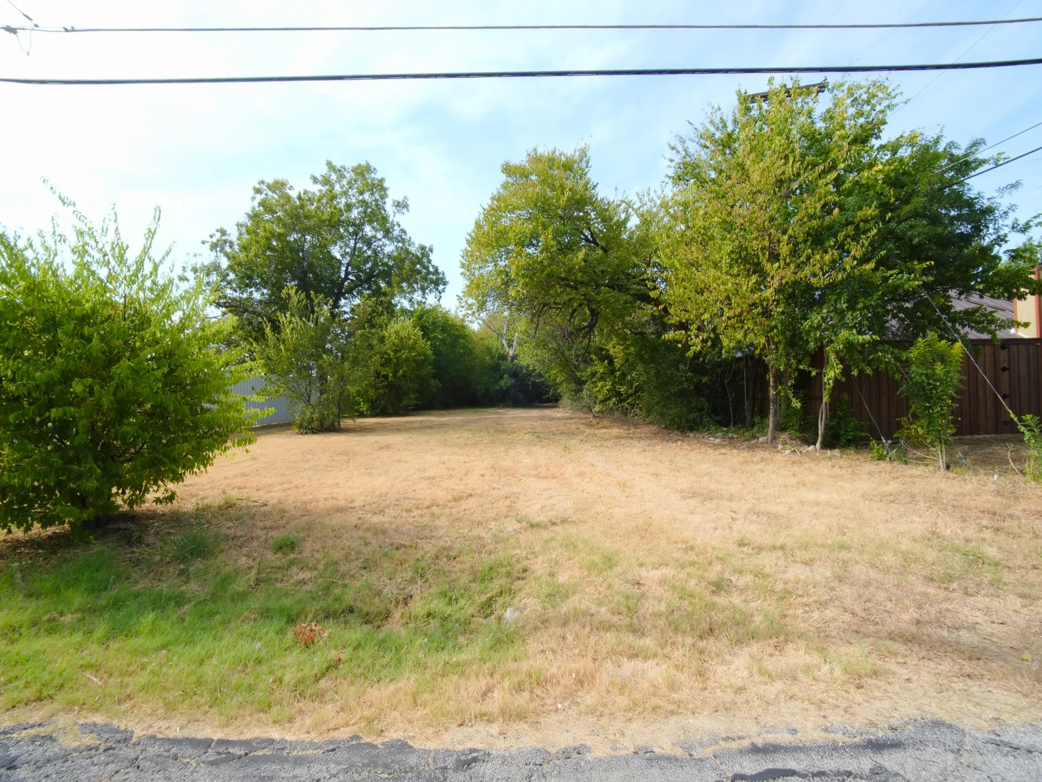 Unimproved Land For Sale in Dallas County , 1716 Landmark Road, Irving, Texas 75060, 0, 0, Garage spaces, 0 Sqft, built in 0, mls#21367912, Real Estate Agent in Irving, Homes For Sale in Dallas county, Homes For Sale in Irving, Realtor in Irving Texas, Real Estate Brokerage Independent Realty Texas, Luminita Cordes Realtor