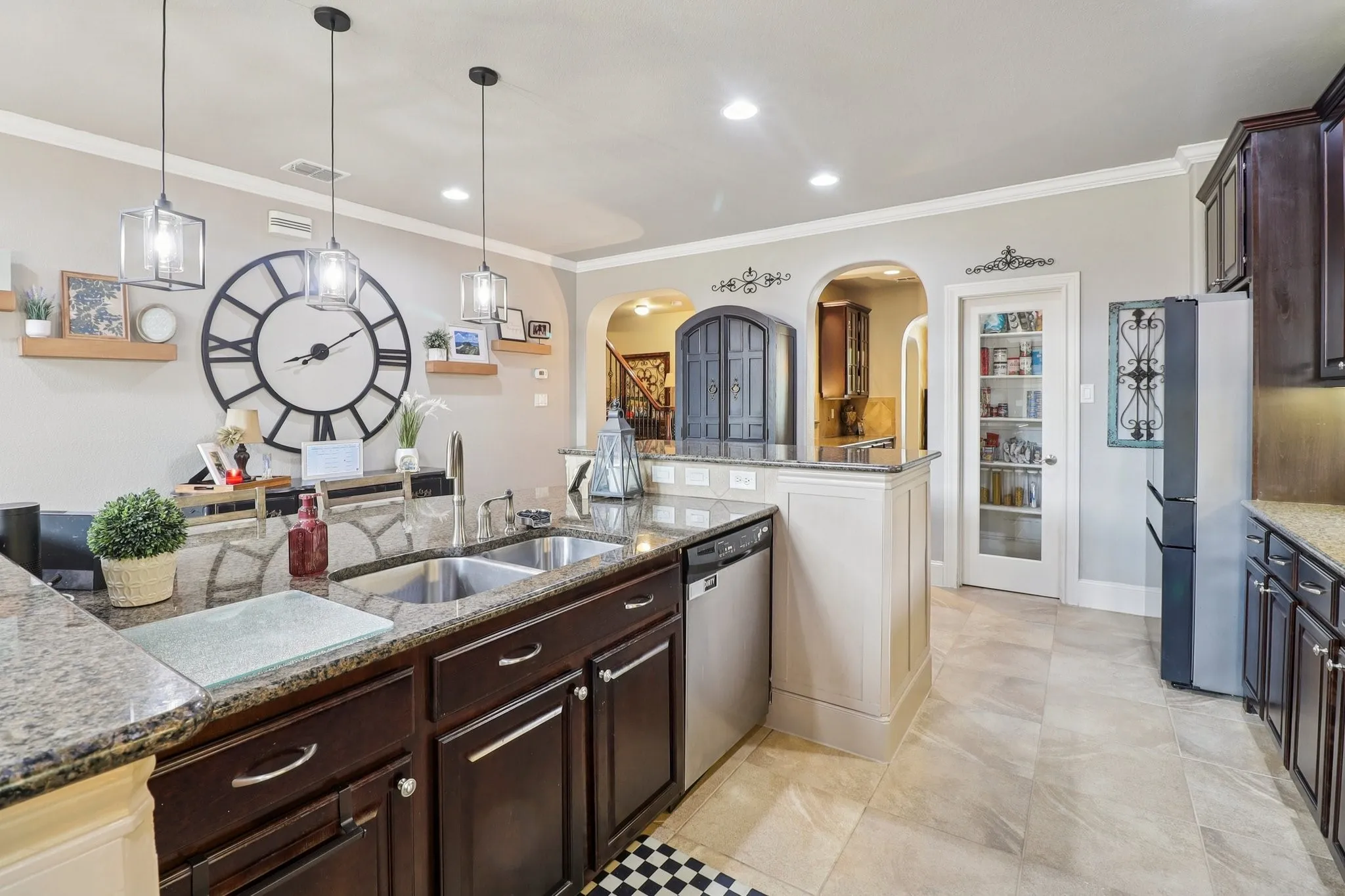 Single Family Residence For Sale in Rockwall County , 3912 Thorndale Lane, Rockwall, Texas 75087, 4 Bedroom, 4 Bathroom, 3 Garage spaces, 4,527 Sqft, built in 2008, mls#21367893, Real Estate Agent in Rockwall, Homes For Sale in Rockwall county, Homes For Sale in Rockwall, Realtor in Rockwall Texas, Real Estate Brokerage Independent Realty Texas, Luminita Cordes Realtor