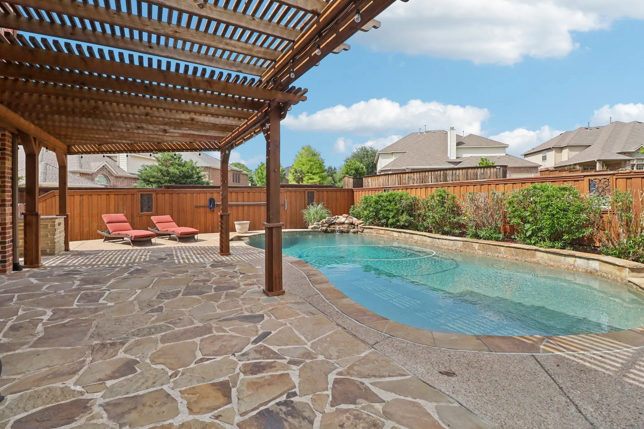 Single Family Residence For Sale in Rockwall County , 3912 Thorndale Lane, Rockwall, Texas 75087, 4 Bedroom, 4 Bathroom, 3 Garage spaces, 4,527 Sqft, built in 2008, mls#21367893, Real Estate Agent in Rockwall, Homes For Sale in Rockwall county, Homes For Sale in Rockwall, Realtor in Rockwall Texas, Real Estate Brokerage Independent Realty Texas, Luminita Cordes Realtor