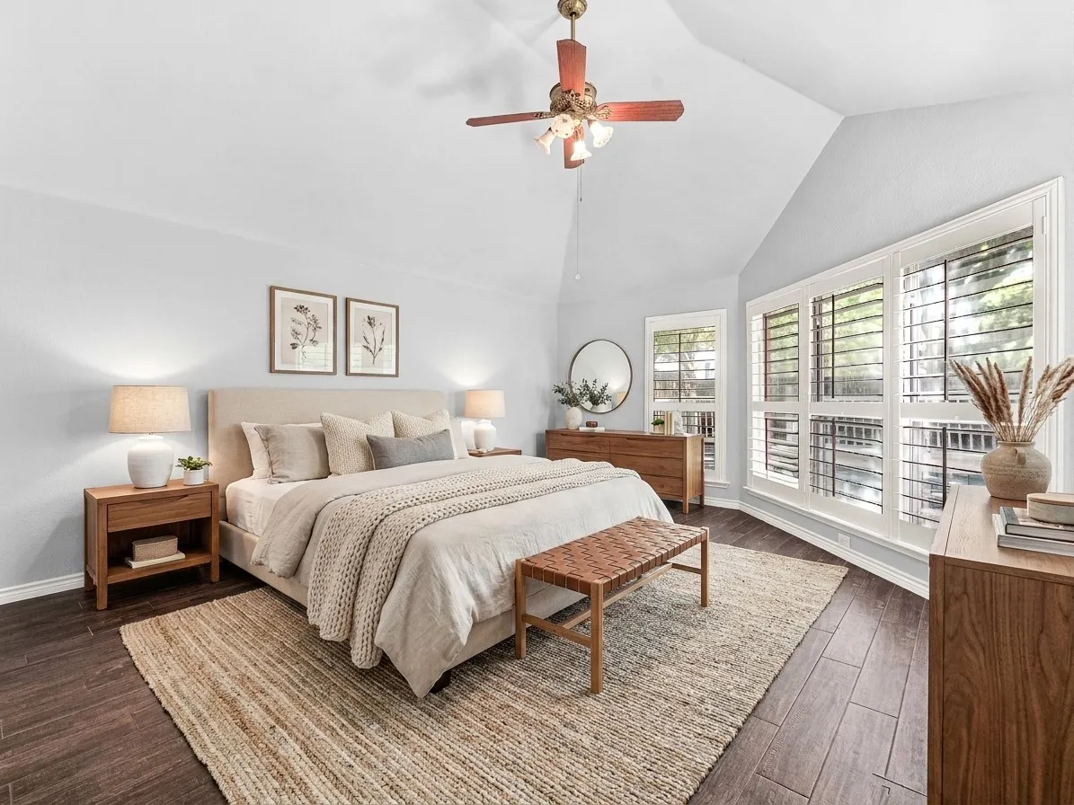 AI- Staged primary bedroom