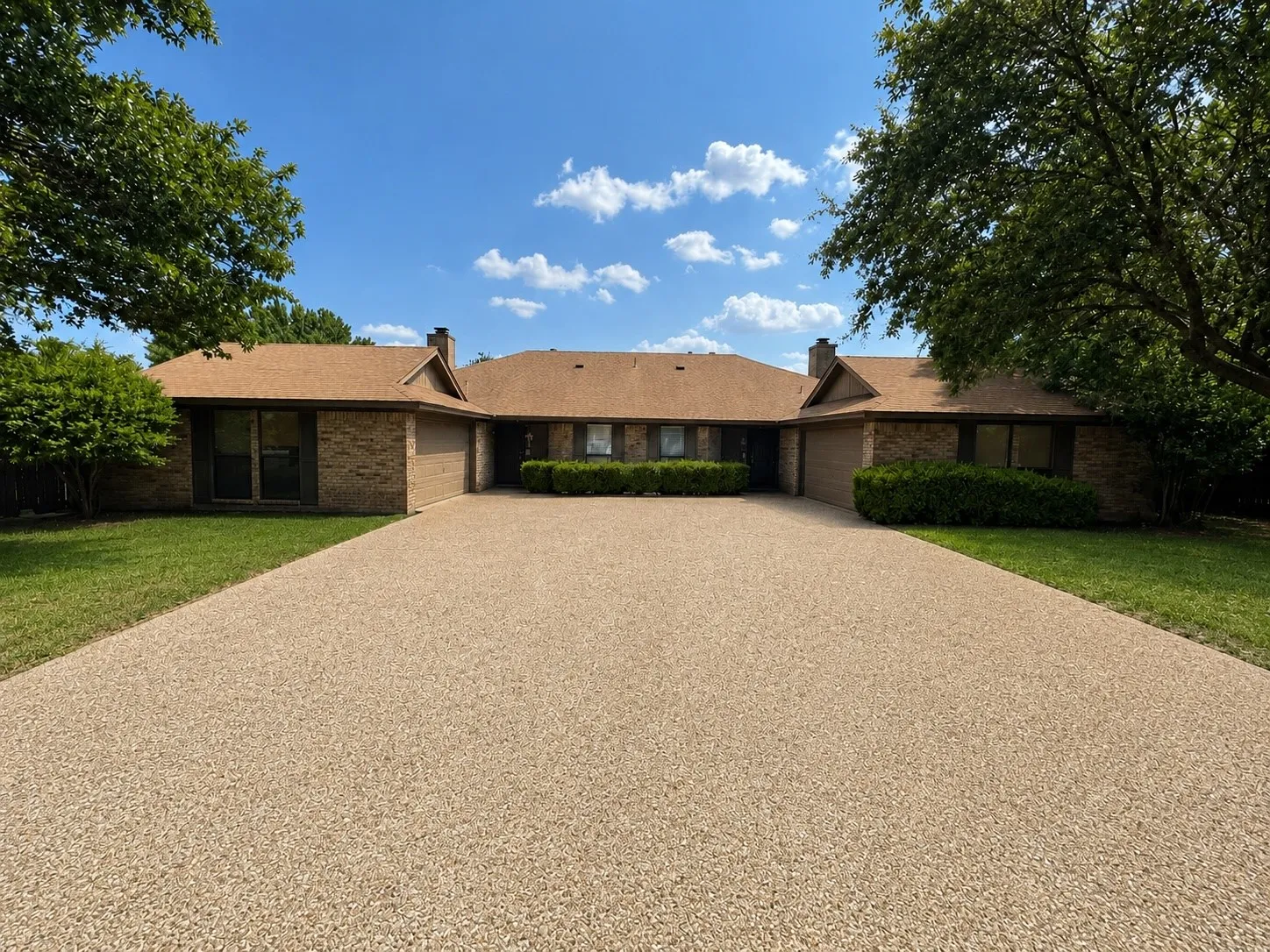 Duplex For Sale in Tarrant County , 4517 Tall Meadow Lane 4519, Fort Worth, Texas 76133, 4 Bedroom, 4 Bathroom, 4 Garage spaces, 0 Sqft, built in 1983, mls#21351223, Real Estate Agent in Fort Worth, Homes For Sale in Tarrant county, Homes For Sale in Fort Worth, Realtor in Fort Worth Texas, Real Estate Brokerage Independent Realty Texas, Luminita Cordes Realtor