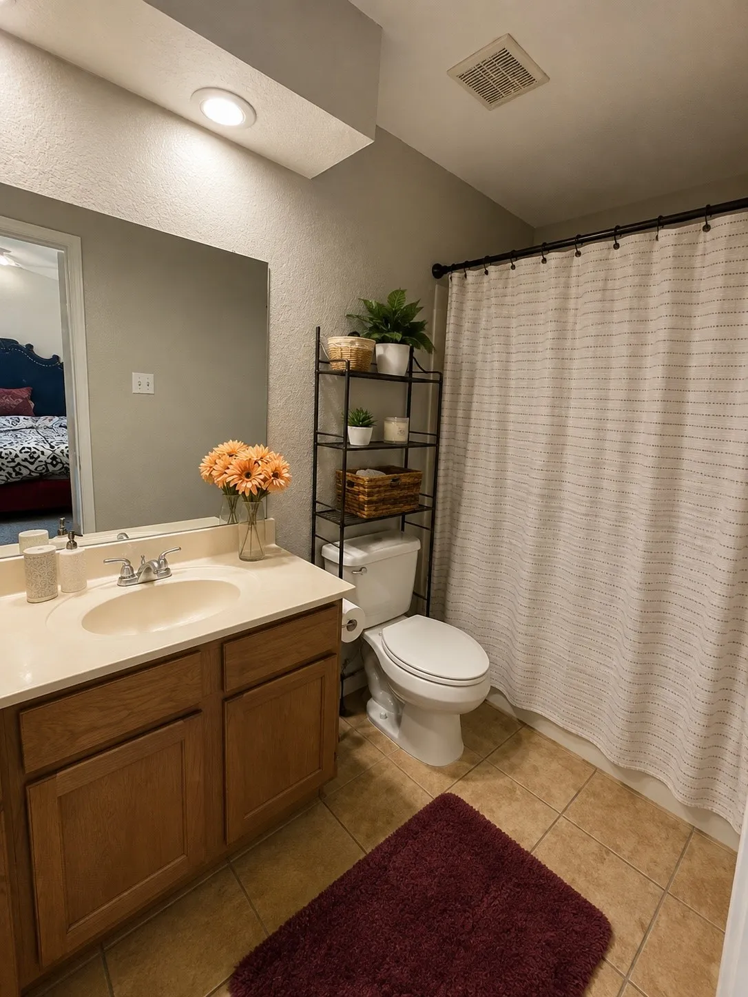 4519 Bathroom