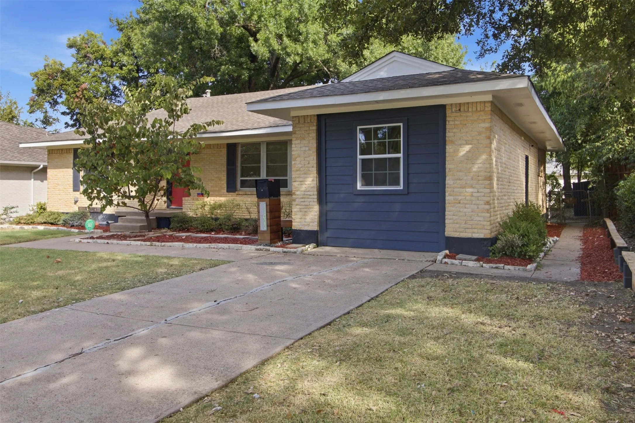 Single Family Residence For Sale in Dallas County , 11022 Dunaway Drive, Dallas, Texas 75228, 4 Bedroom, 3 Bathroom, Garage spaces, 1,658 Sqft, built in 1958, mls#21365533, Real Estate Agent in Dallas, Homes For Sale in Dallas county, Homes For Sale in Dallas, Realtor in Dallas Texas, Real Estate Brokerage Independent Realty Texas, Luminita Cordes Realtor