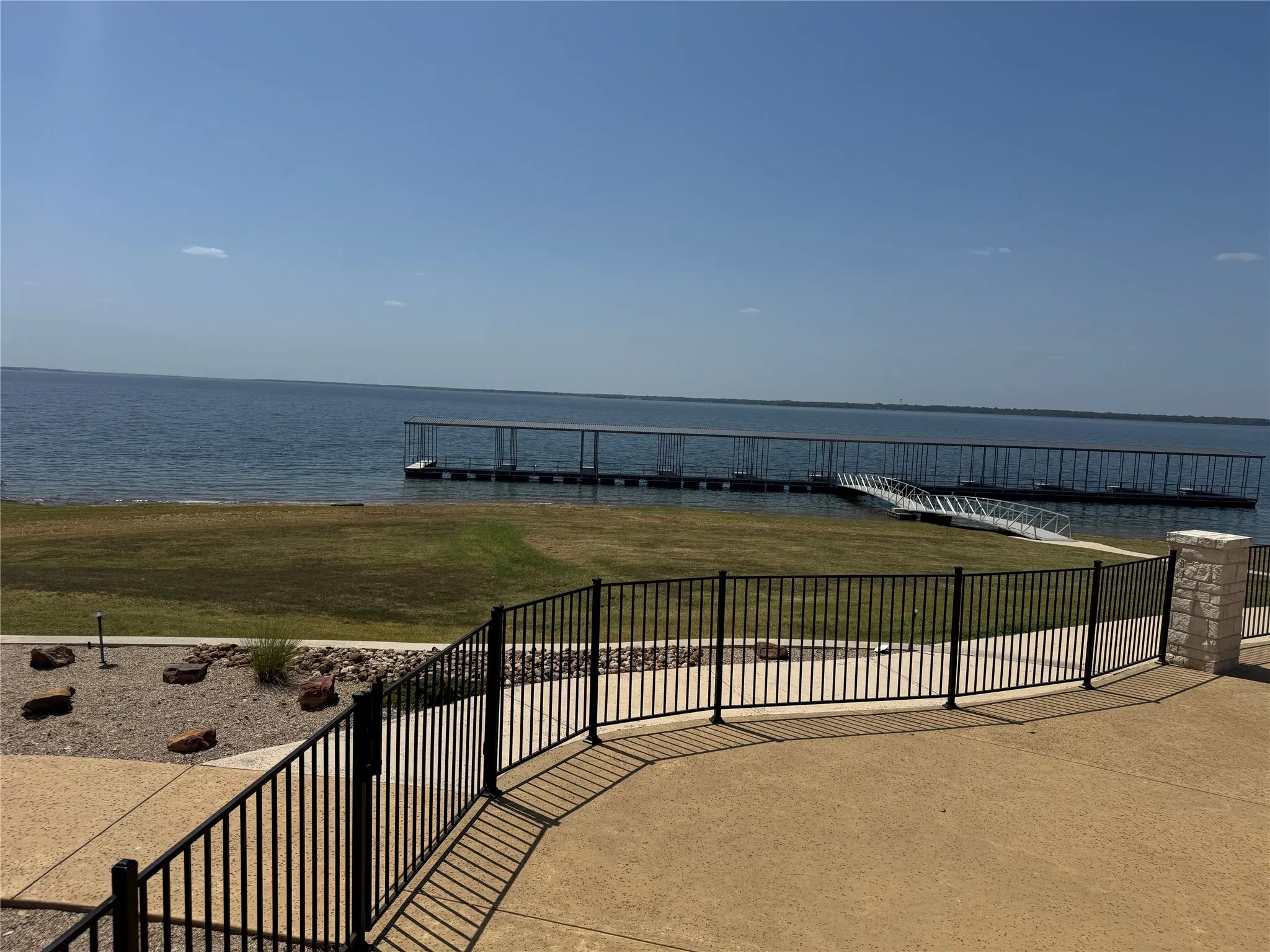 Improved Land For Sale in Fannin County , 355 Peninsula Drive, Honey Grove, Texas 75446, 0, 0, Garage spaces, 0 Sqft, built in 0, mls#21360498, Real Estate Agent in Honey Grove, Homes For Sale in Fannin county, Homes For Sale in Honey Grove, Realtor in Honey Grove Texas, Real Estate Brokerage Independent Realty Texas, Luminita Cordes Realtor