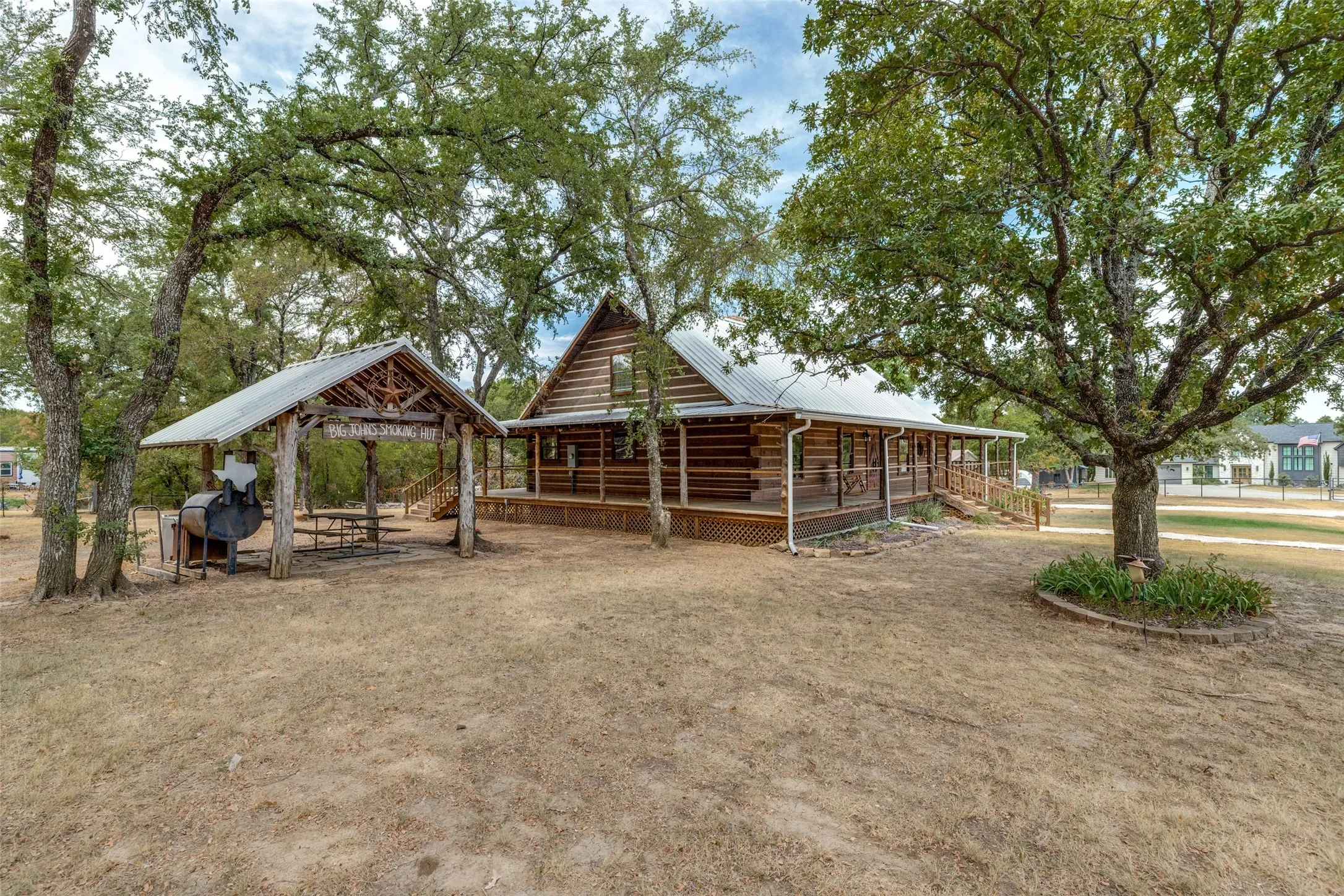 Smoking Hut with Outdoor Cooking Area