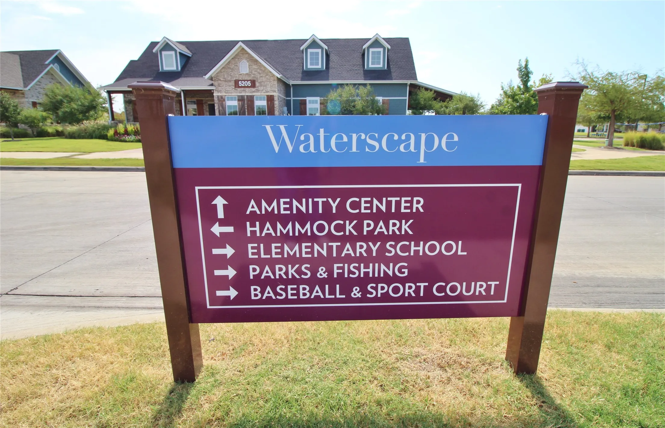 Single Family Residence For Rent in Rockwall County , 2139 Mossbrook Drive, Royse City, Texas 75189, 3 Bedroom, 2 Bathroom, 2 Garage spaces, 1,490 Sqft, built in 2019, mls#21367927, Real Estate Agent in Royse City, Homes For Rent in Rockwall county, Homes For Rent in Royse City, Realtor in Royse City Texas, Real Estate Brokerage Independent Realty Texas, Luminita Cordes Realtor