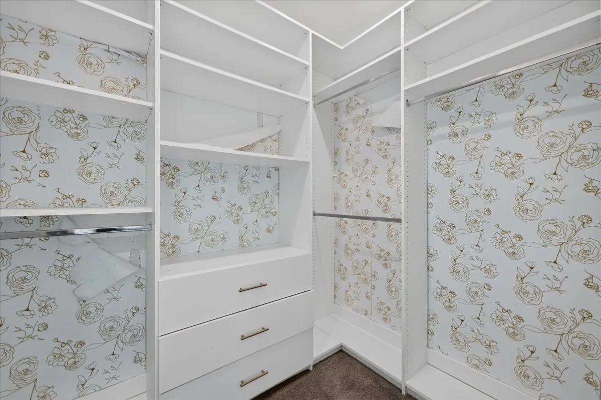 Primary Bedroom Closet