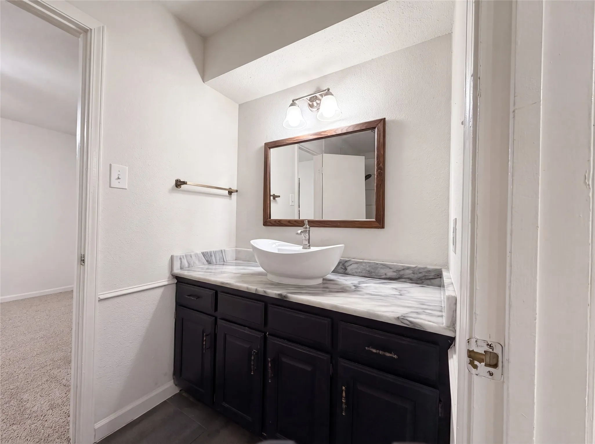 Single Family Residence For Sale in Tarrant County , 5804 Ridge Drive, Arlington, Texas 76016, 3 Bedroom, 2 Bathroom, 2 Garage spaces, 2,066 Sqft, built in 1977, mls#21367673, Real Estate Agent in Arlington, Homes For Sale in Tarrant county, Homes For Sale in Arlington, Realtor in Arlington Texas, Real Estate Brokerage Independent Realty Texas, Luminita Cordes Realtor