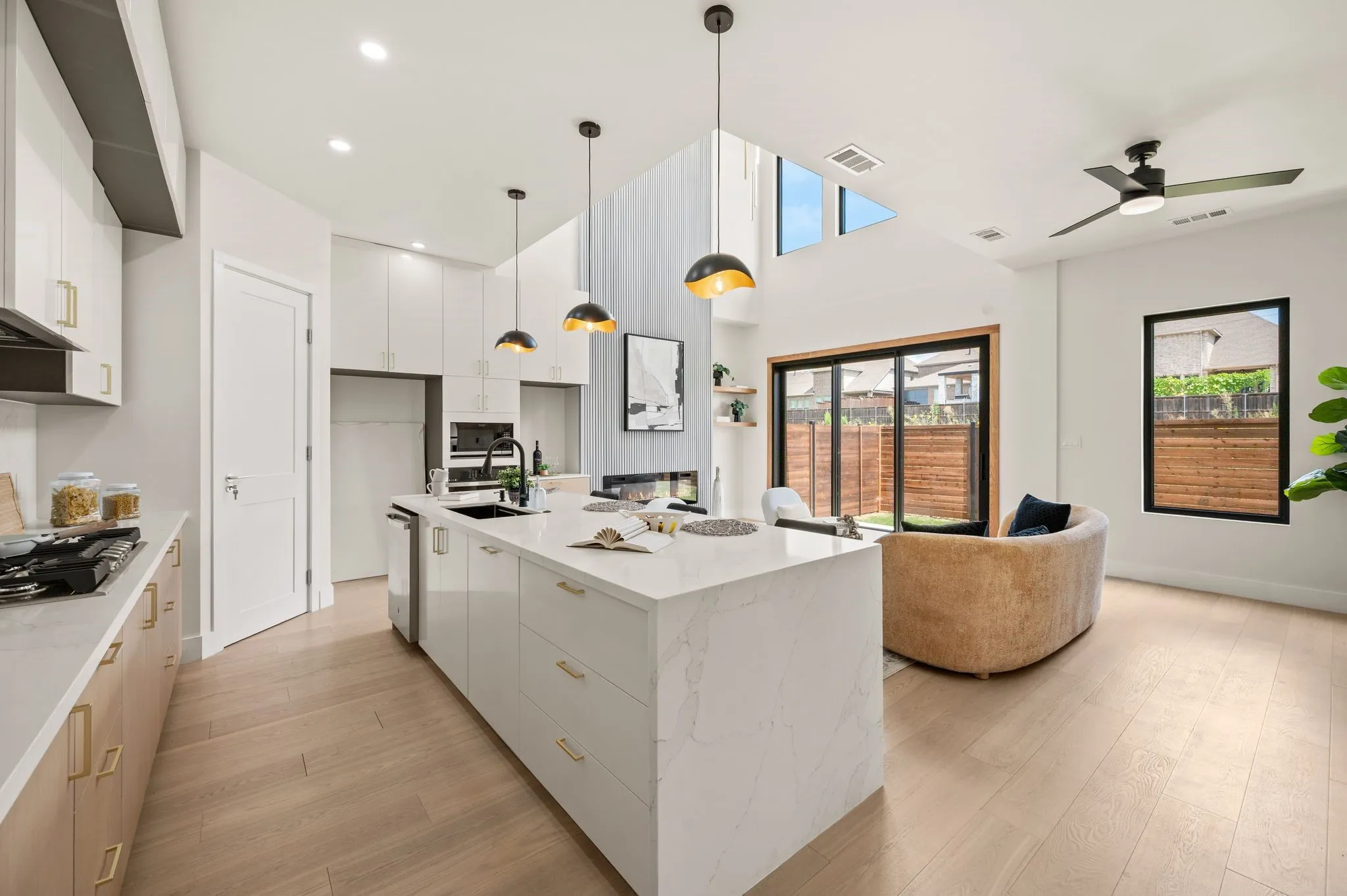 Single Family Residence For Rent in Dallas County , 3443 Umyousef Court, Irving, Texas 75038, 4 Bedroom, 5 Bathroom, 2 Garage spaces, 3,200 Sqft, built in 2025, mls#21367944, Real Estate Agent in Irving, Homes For Rent in Dallas county, Homes For Rent in Irving, Realtor in Irving Texas, Real Estate Brokerage Independent Realty Texas, Luminita Cordes Realtor