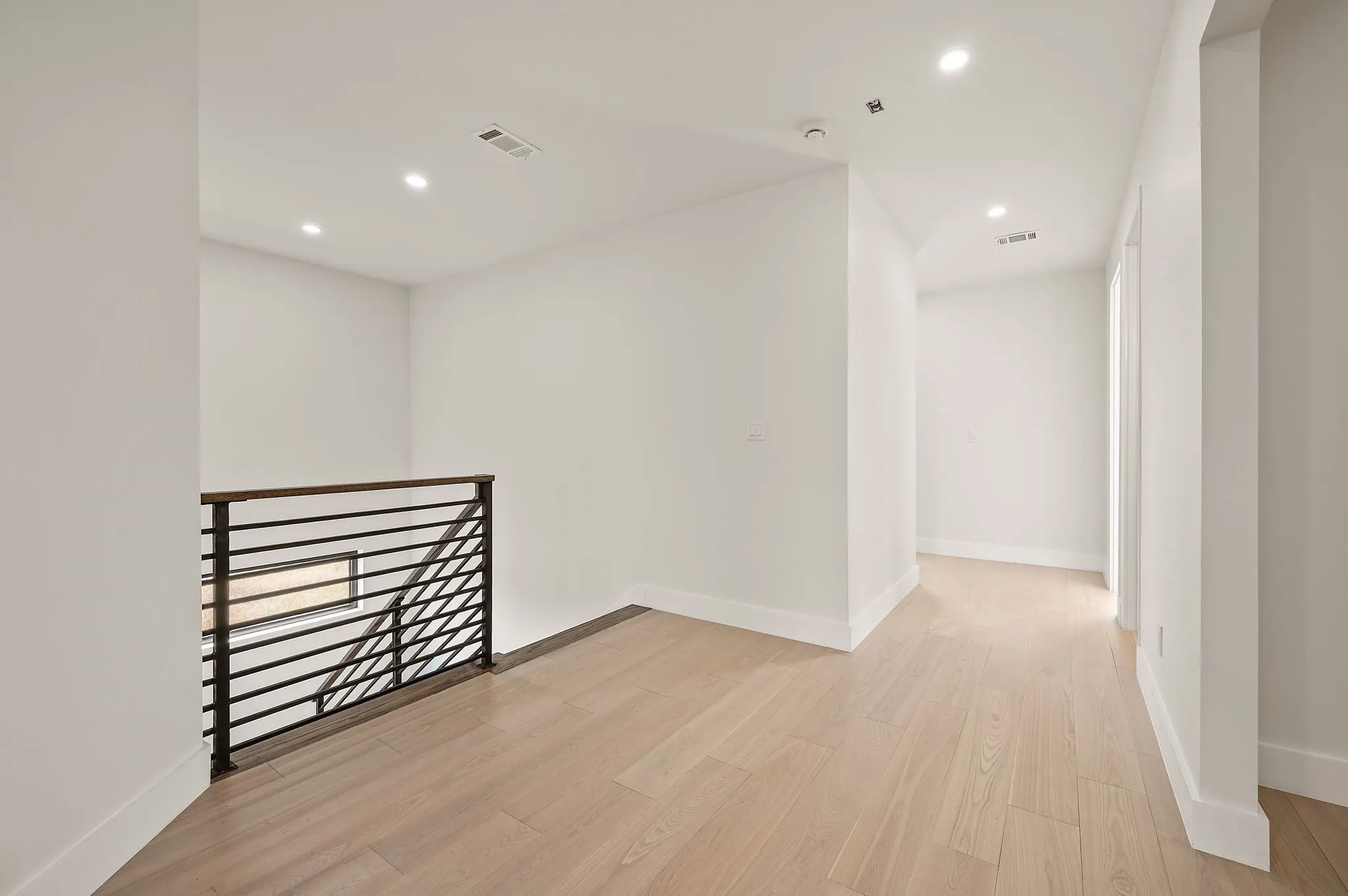 Single Family Residence For Rent in Dallas County , 3443 Umyousef Court, Irving, Texas 75038, 4 Bedroom, 5 Bathroom, 2 Garage spaces, 3,200 Sqft, built in 2025, mls#21367944, Real Estate Agent in Irving, Homes For Rent in Dallas county, Homes For Rent in Irving, Realtor in Irving Texas, Real Estate Brokerage Independent Realty Texas, Luminita Cordes Realtor
